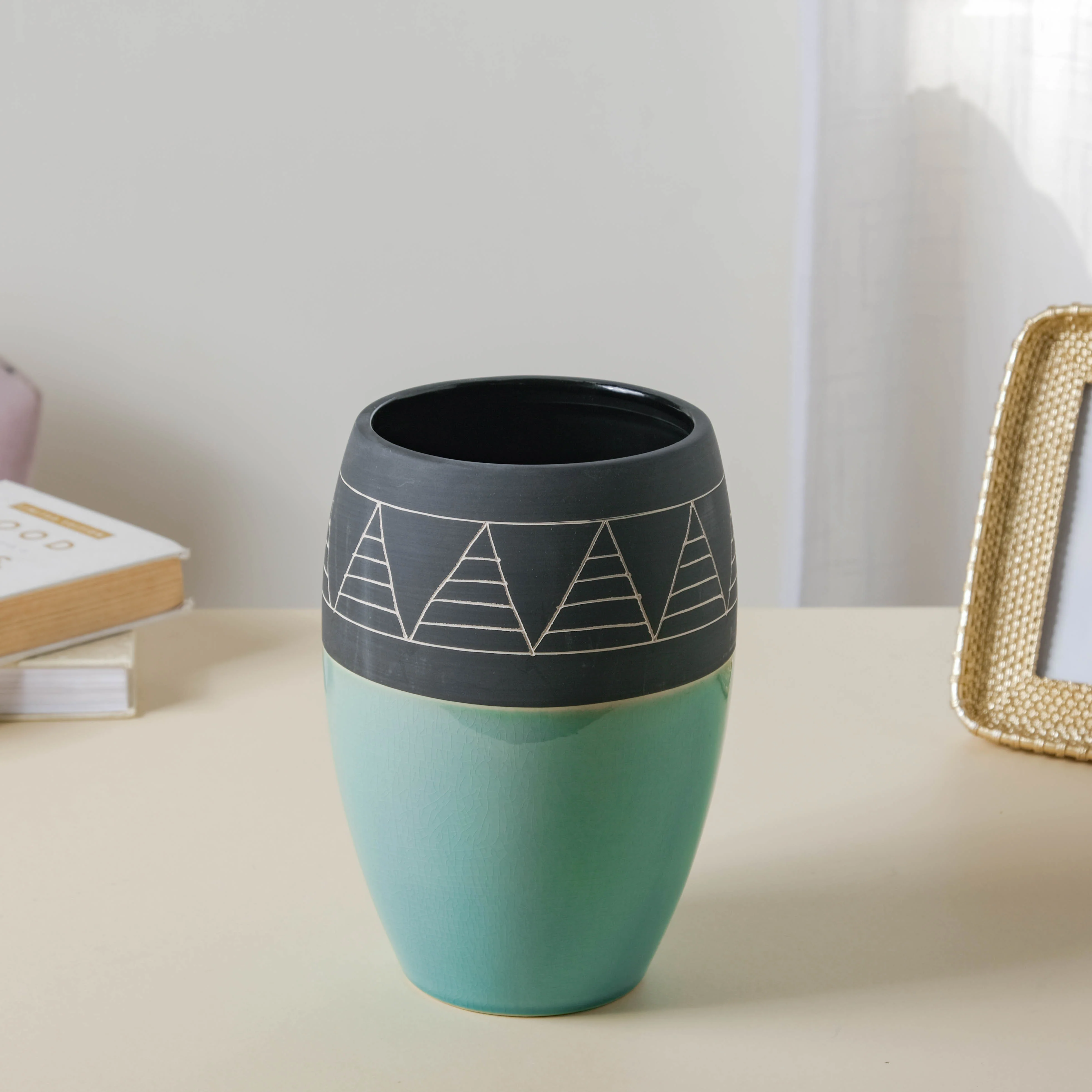 Blue and Black Vase - Image 3