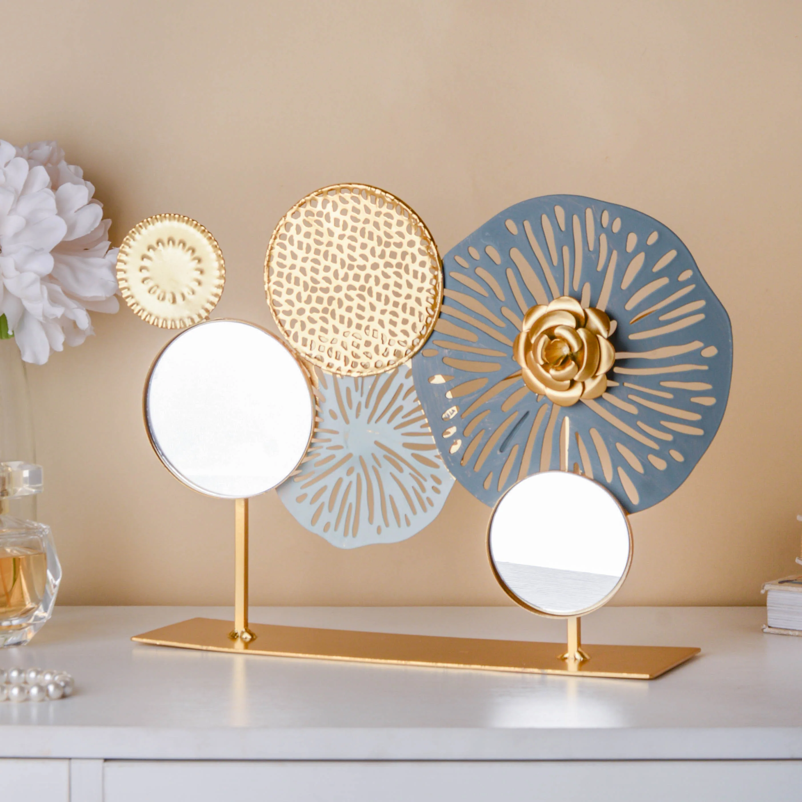 Blue and Golden Table Decor - Image 6