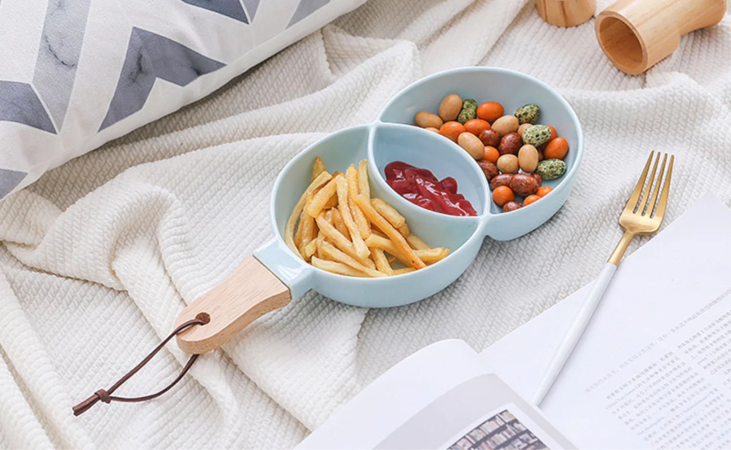 Blue Chip and Dip Bowl 500 ml - Image 8