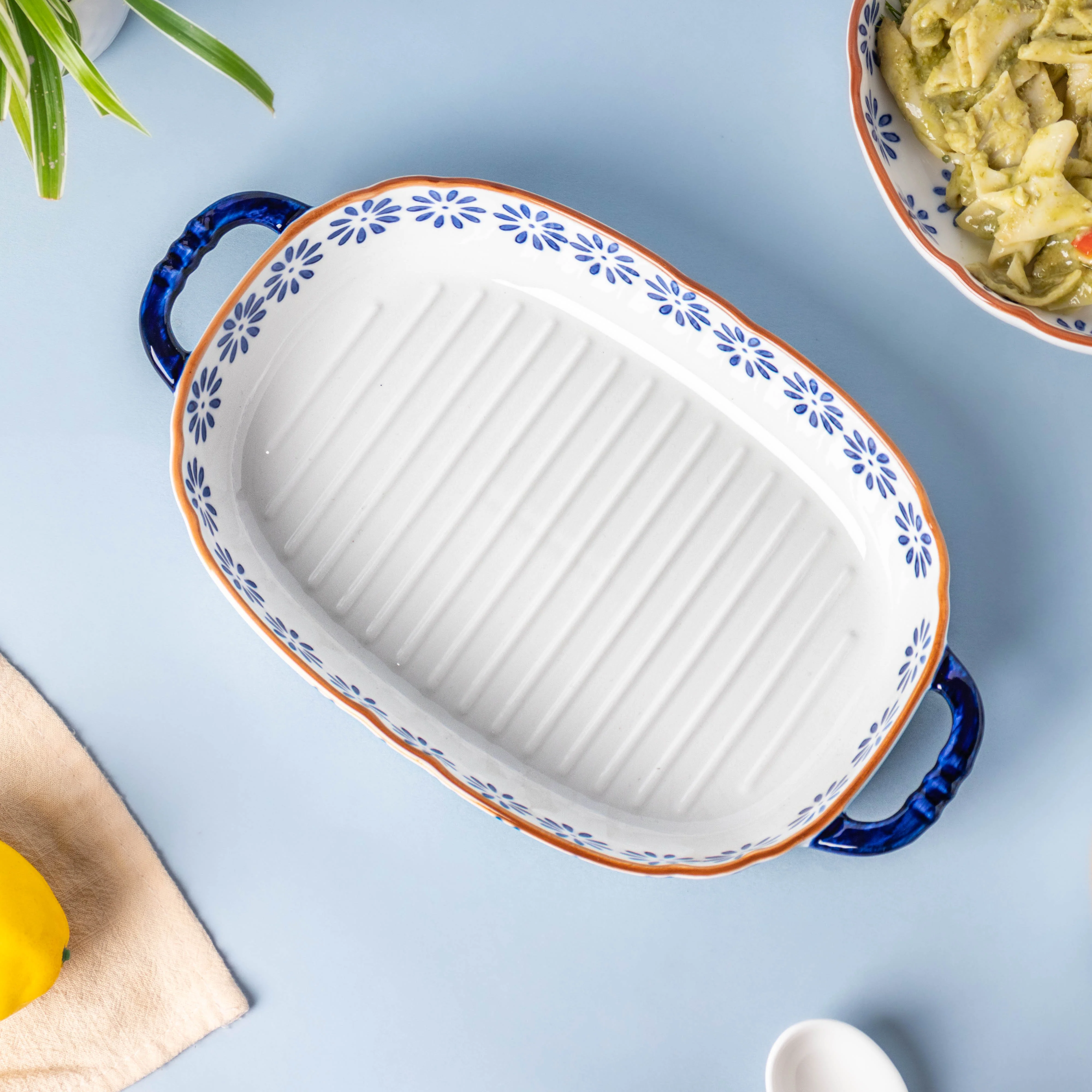 Blue Daisy Baking Bowl 10 Inch Large - Image 4