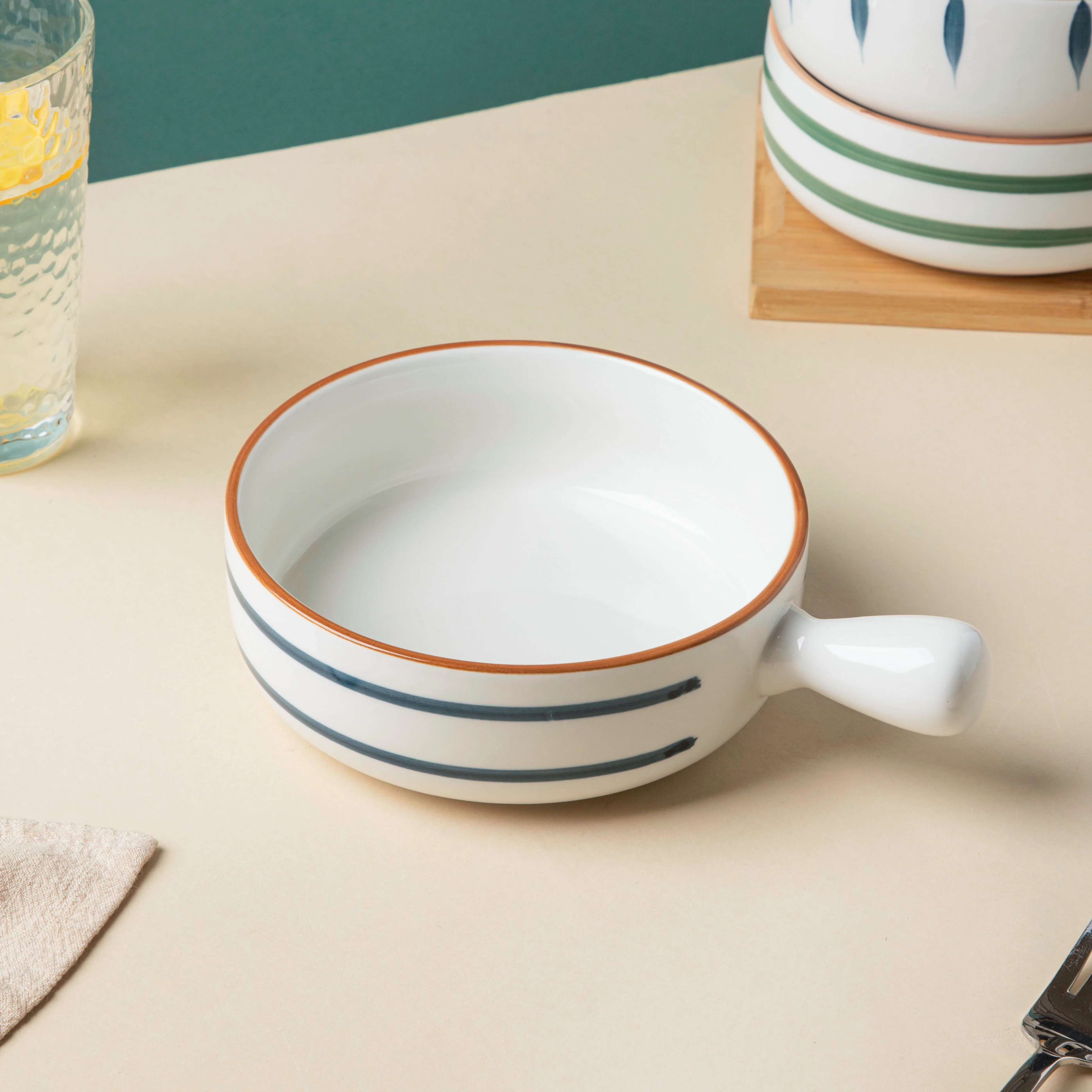 Blue Spiral 22 Piece Dinner Set For 6 - Image 10