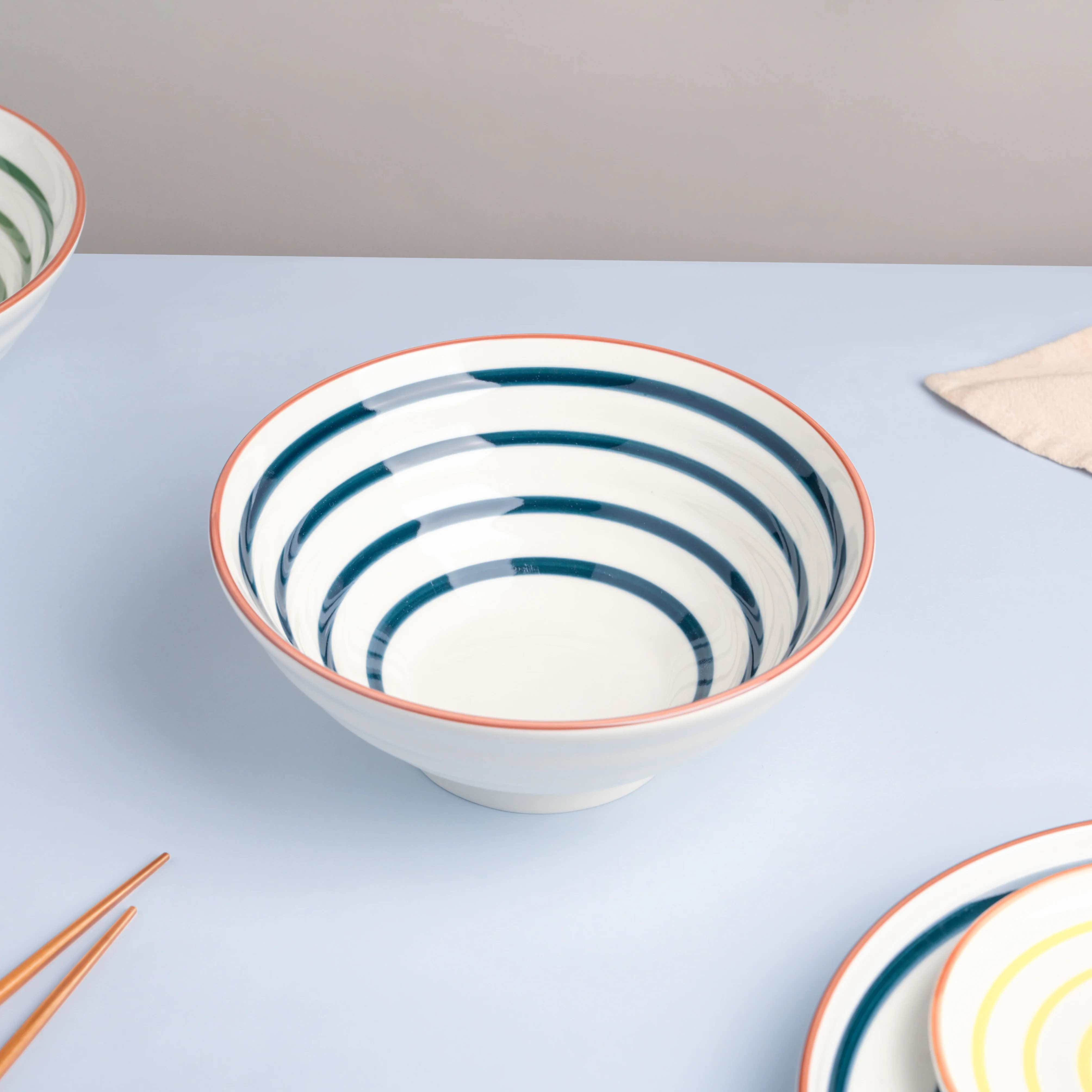 Blue Spiral 22 Piece Dinner Set For 6 - Image 12