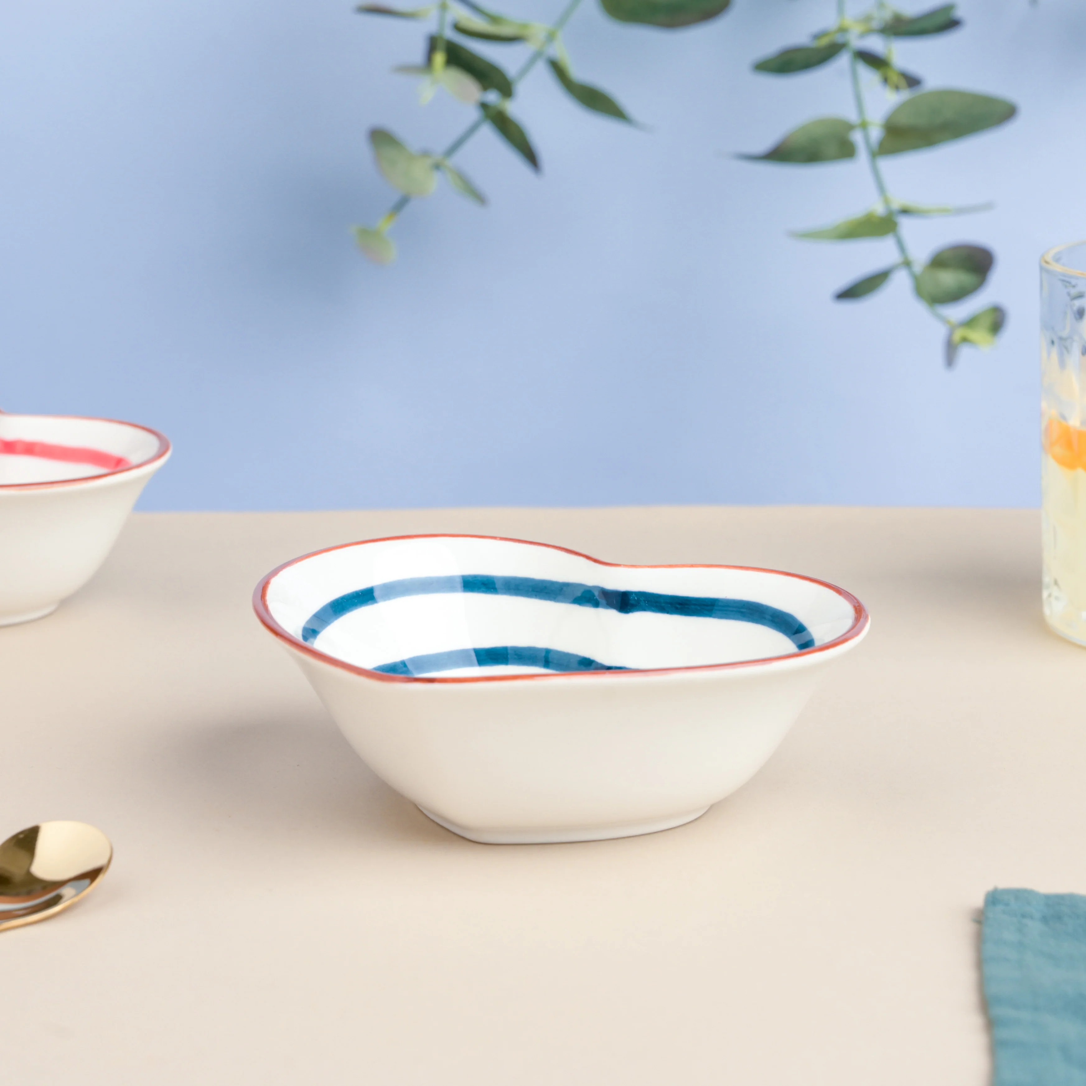 Blue Spiral 22 Piece Dinner Set For 6 - Image 16