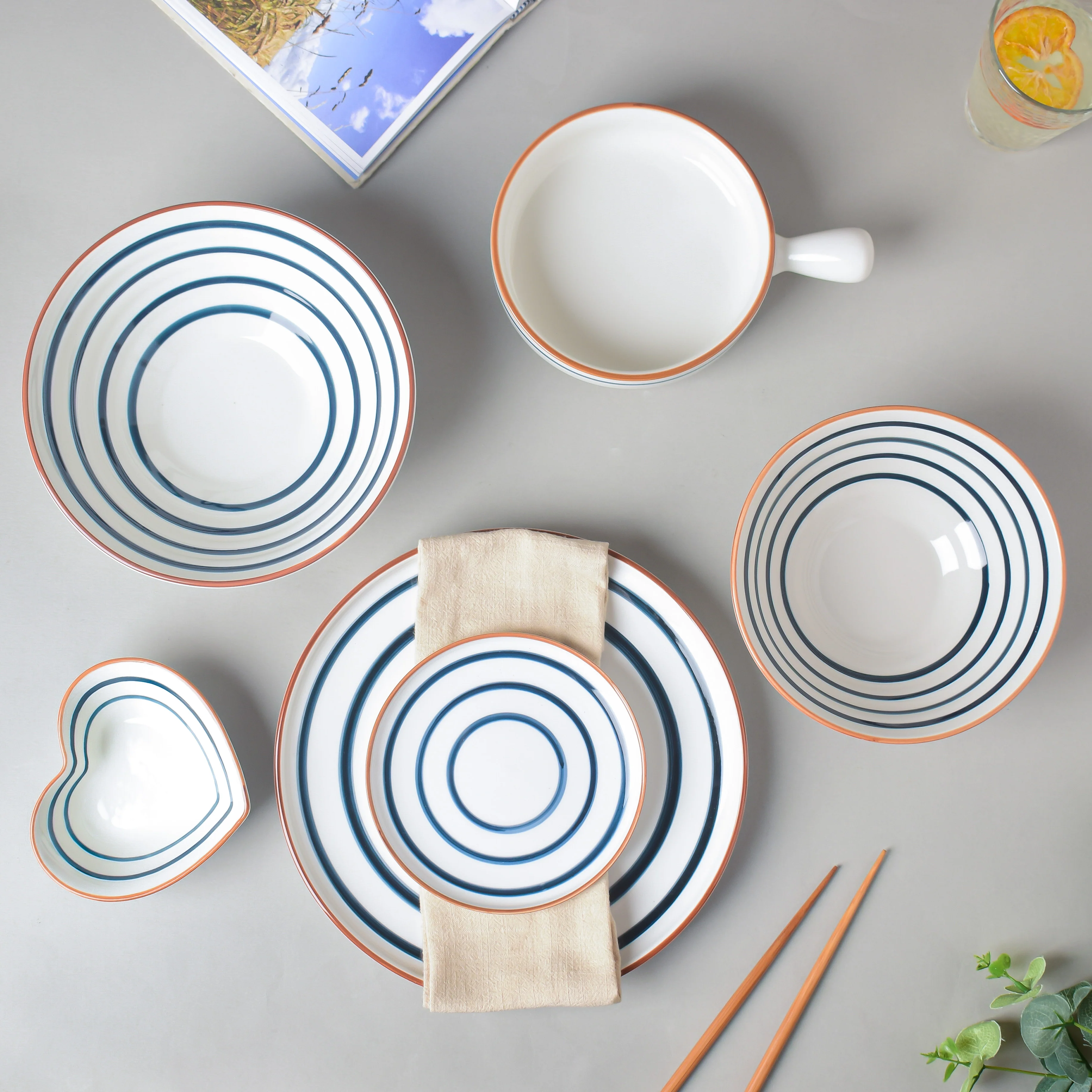 Blue Spiral 22 Piece Dinner Set For 6 - Image 2