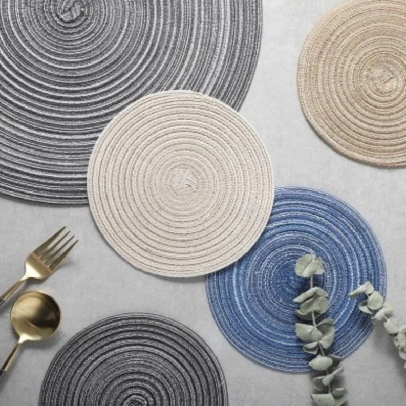 Blue Table Mat Set - Image 4