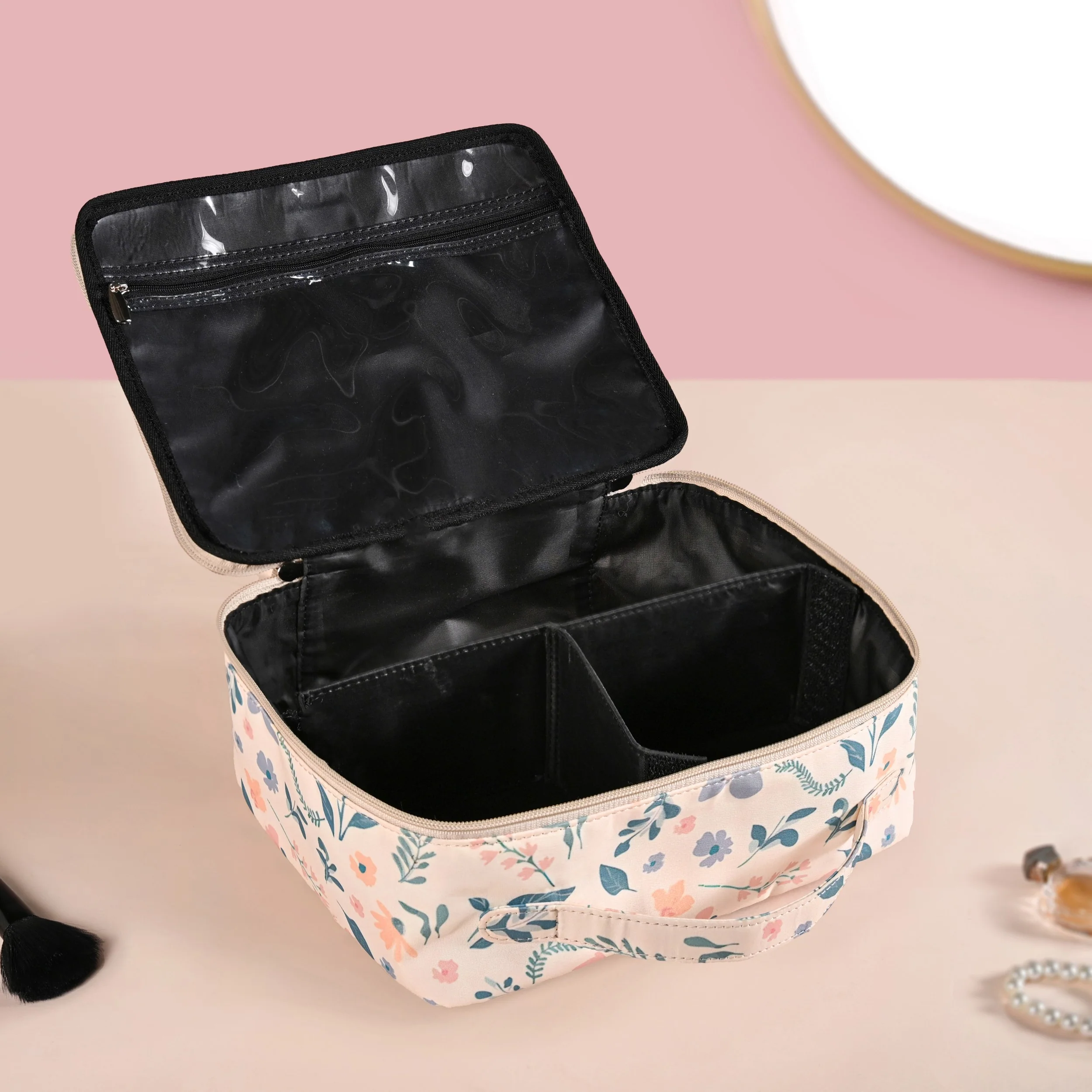 Botanic Travel Organiser And Makeup Bag - Image 3