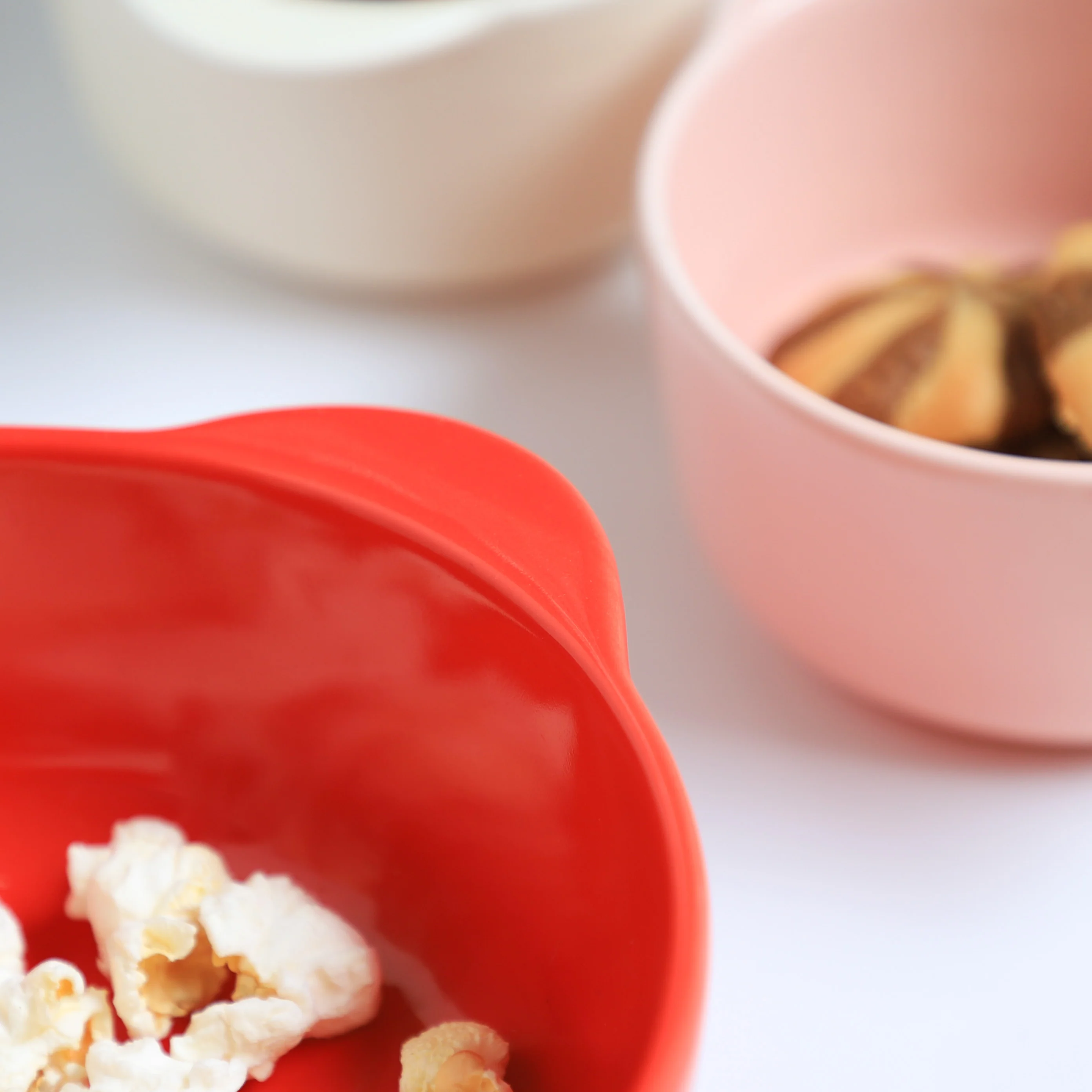 Bowl For Baking Red Large 650ml - Image 4