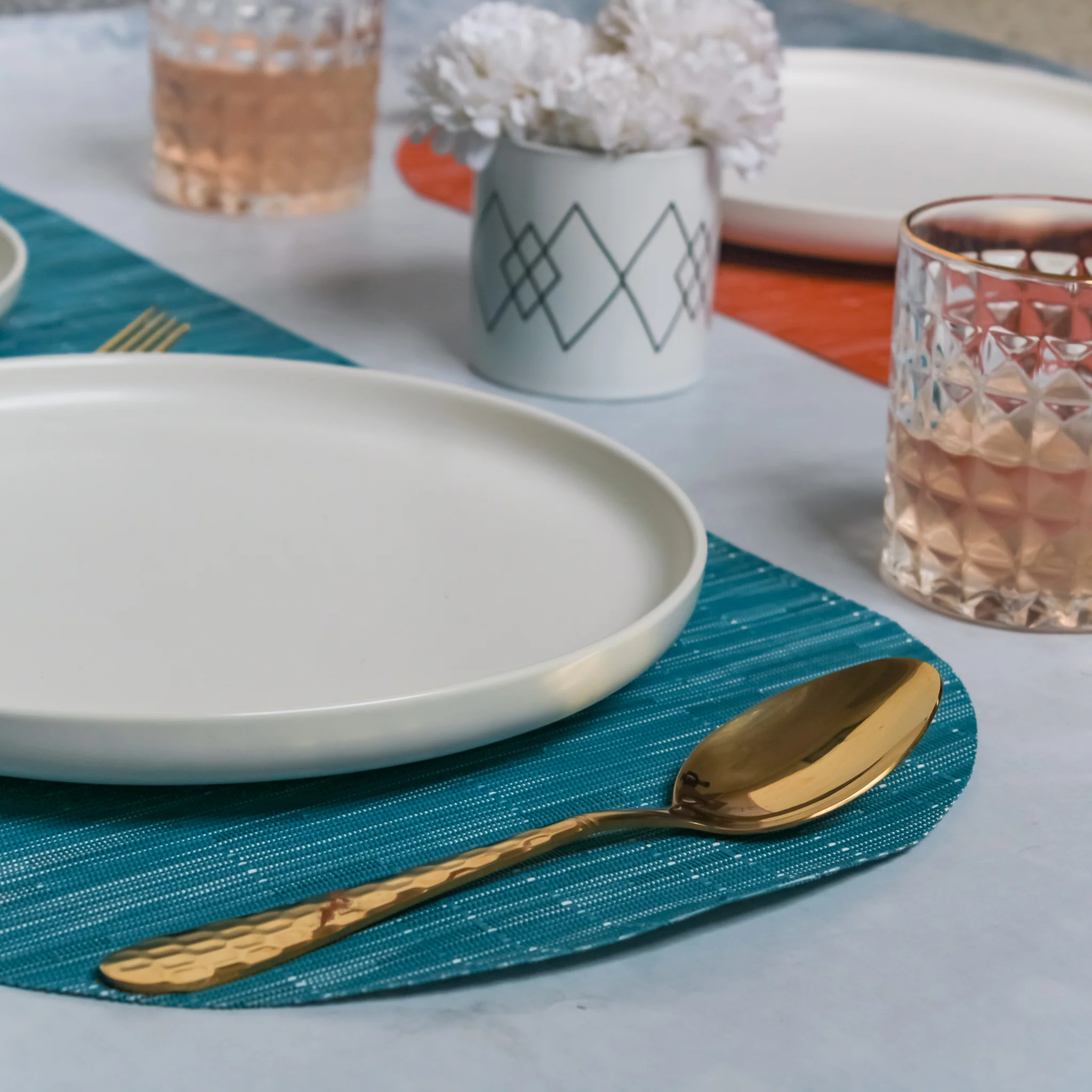 Bright Long Table Mat - Image 7