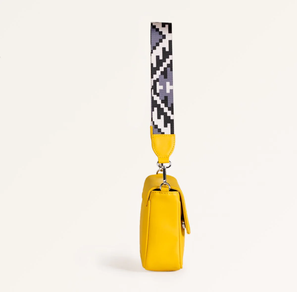 Brio Bold Bright Shoulder Bag Yellow - Image 6