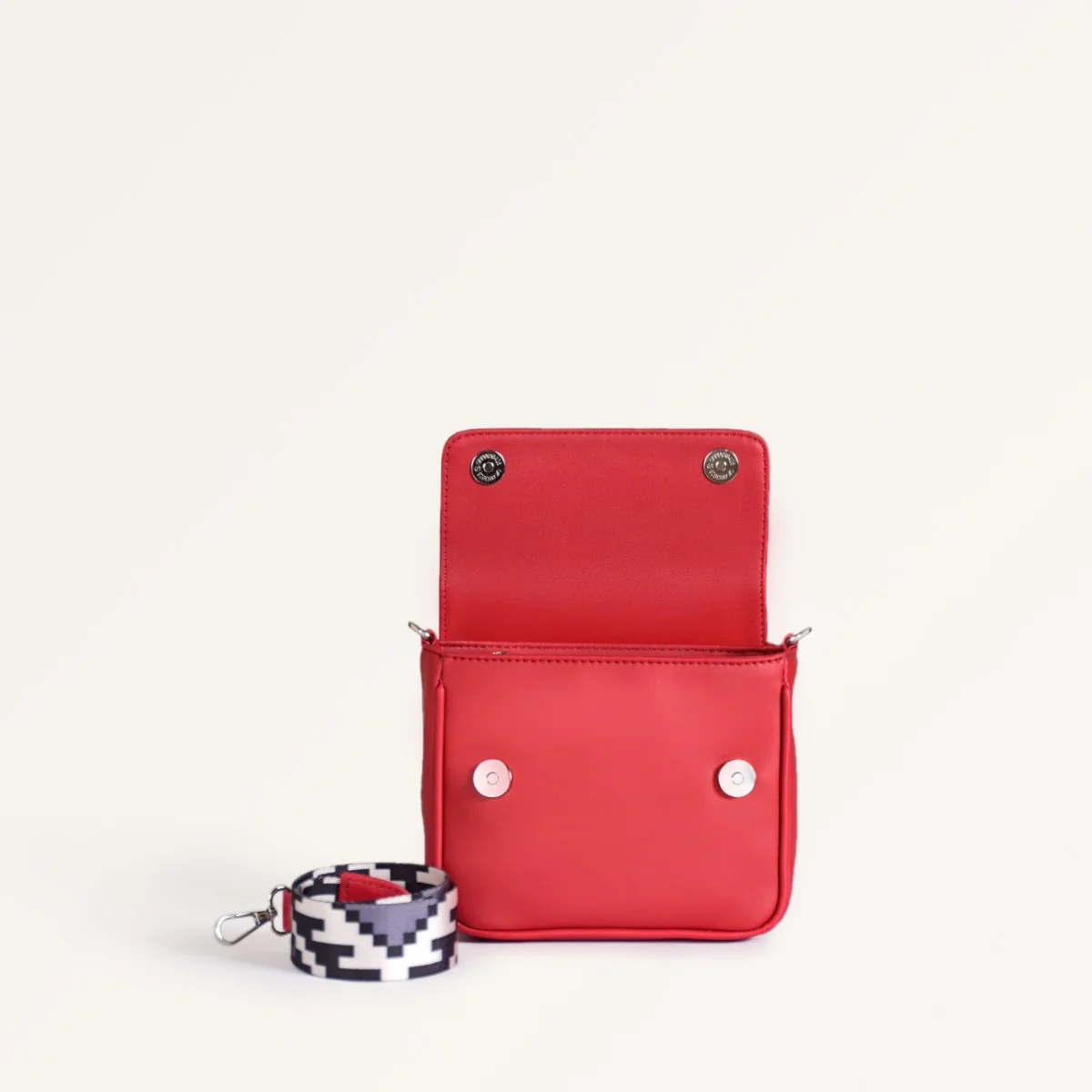 Brio Saucy Sport Shoulder Bag Red - Image 11