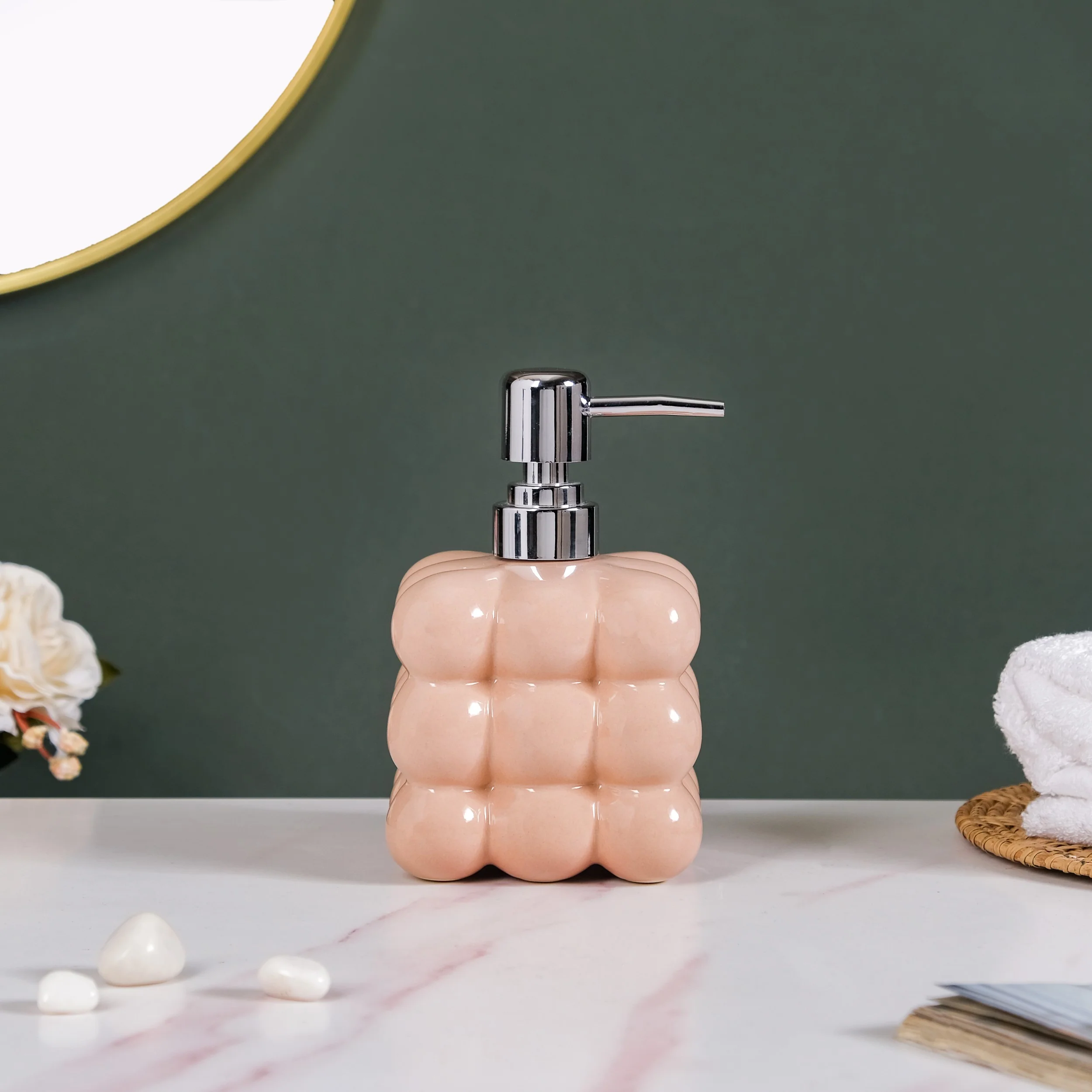 Bubble Design Soap Dispenser Beige 520ml - Image 3
