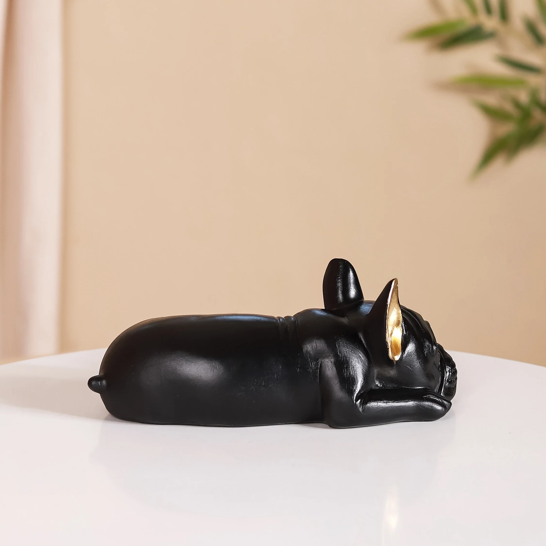 Bulldog Figurine Black - Image 3