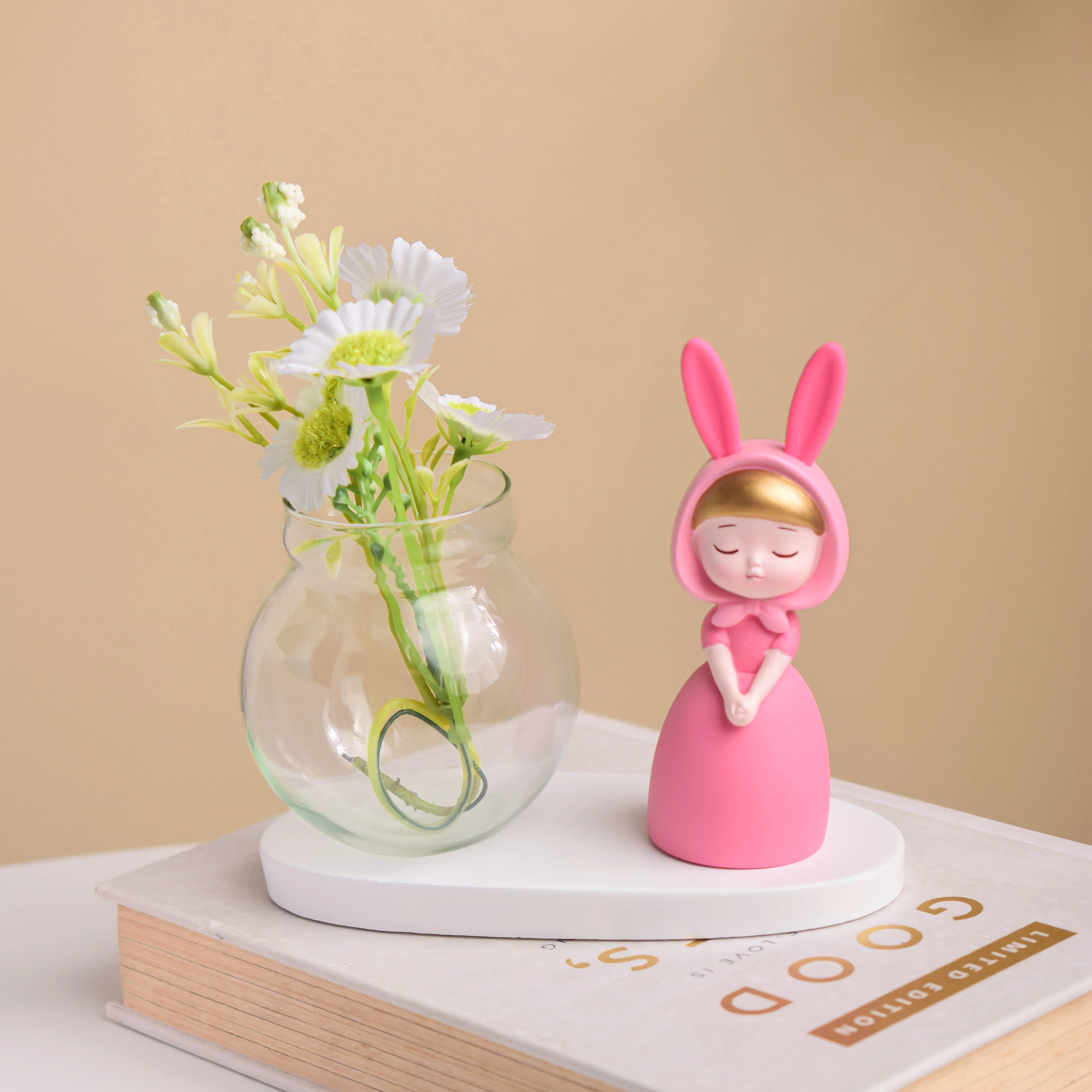Bunny Fairy Vase - Image 9