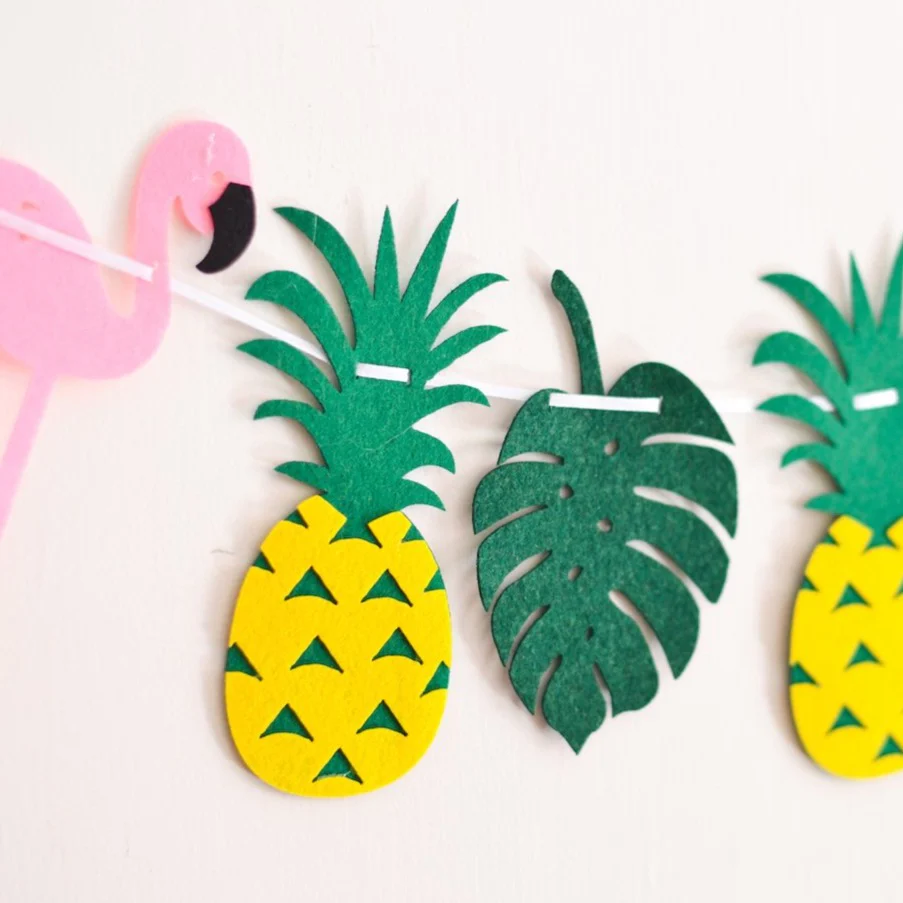 Bunting - Image 8
