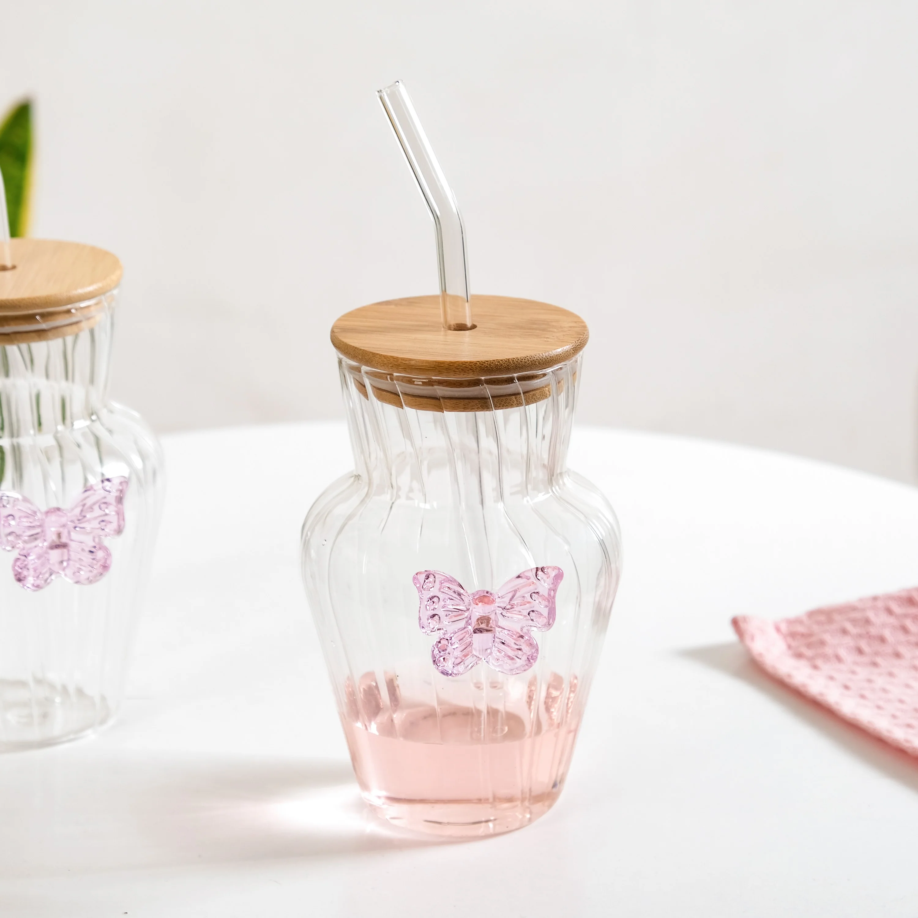 Butterfly Bloom Borosilicate Tumbler With Straw Set Of 2 500ml - Image 10