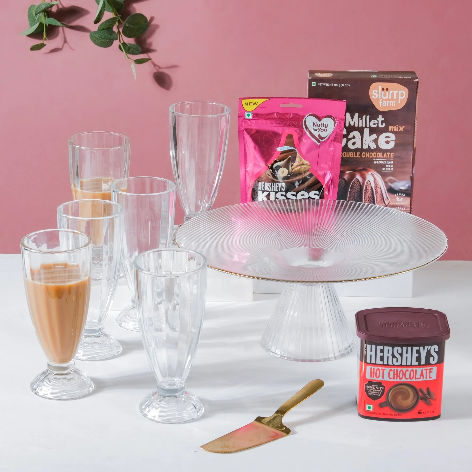 Cake And Shake Gift Hamper Set Of 6 - Image 3