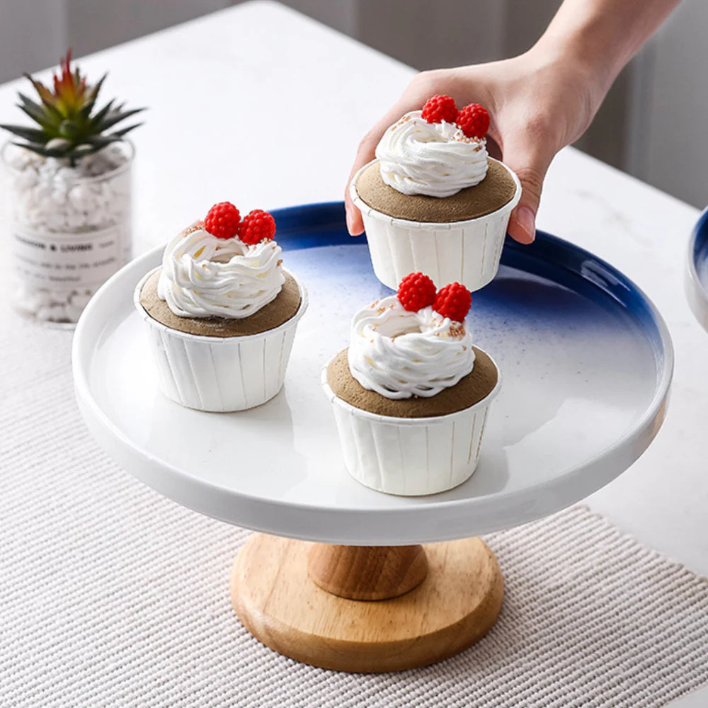 Cake Stand Blue And White 9.5 Inch - Image 3