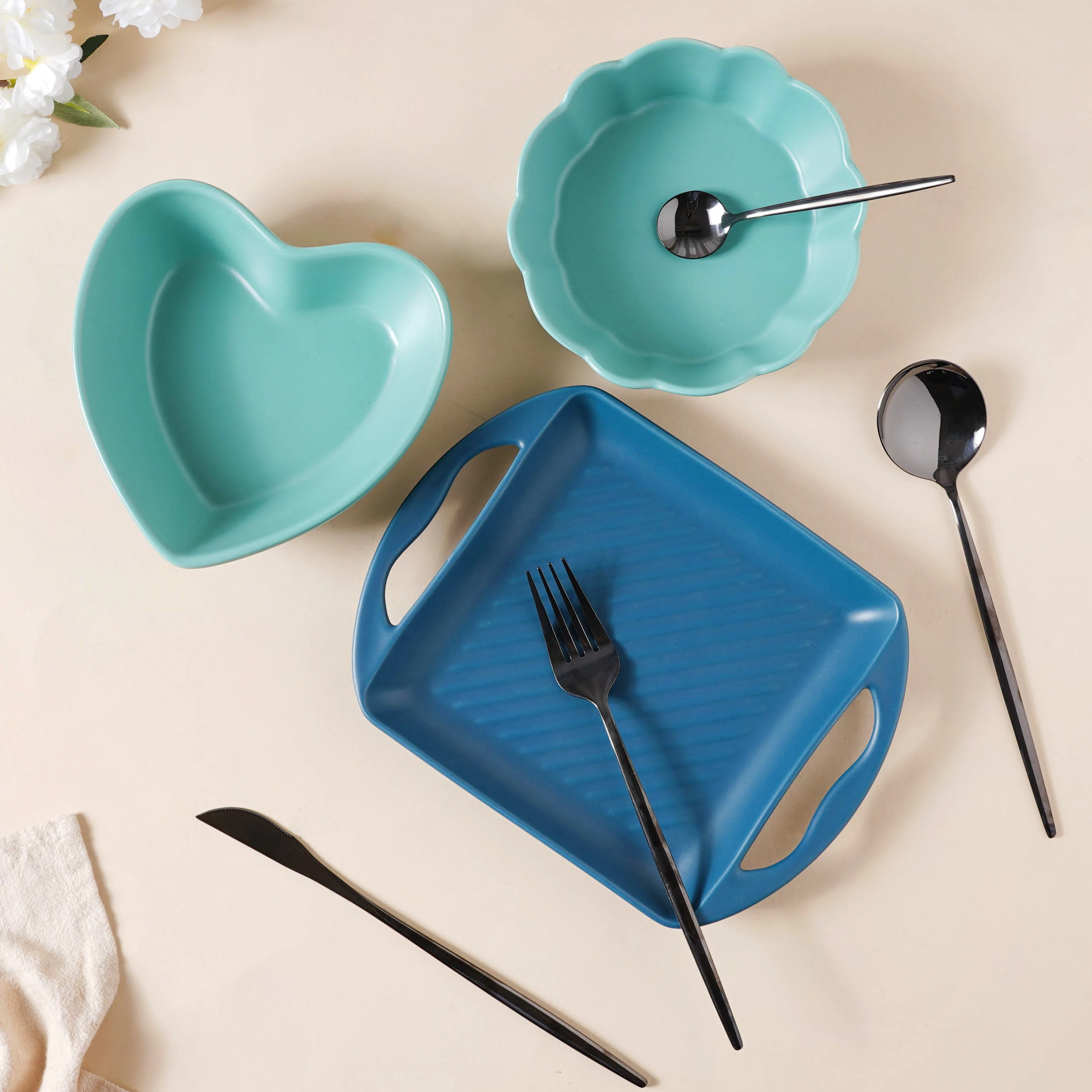 Cakelecious Hamper - Image 4