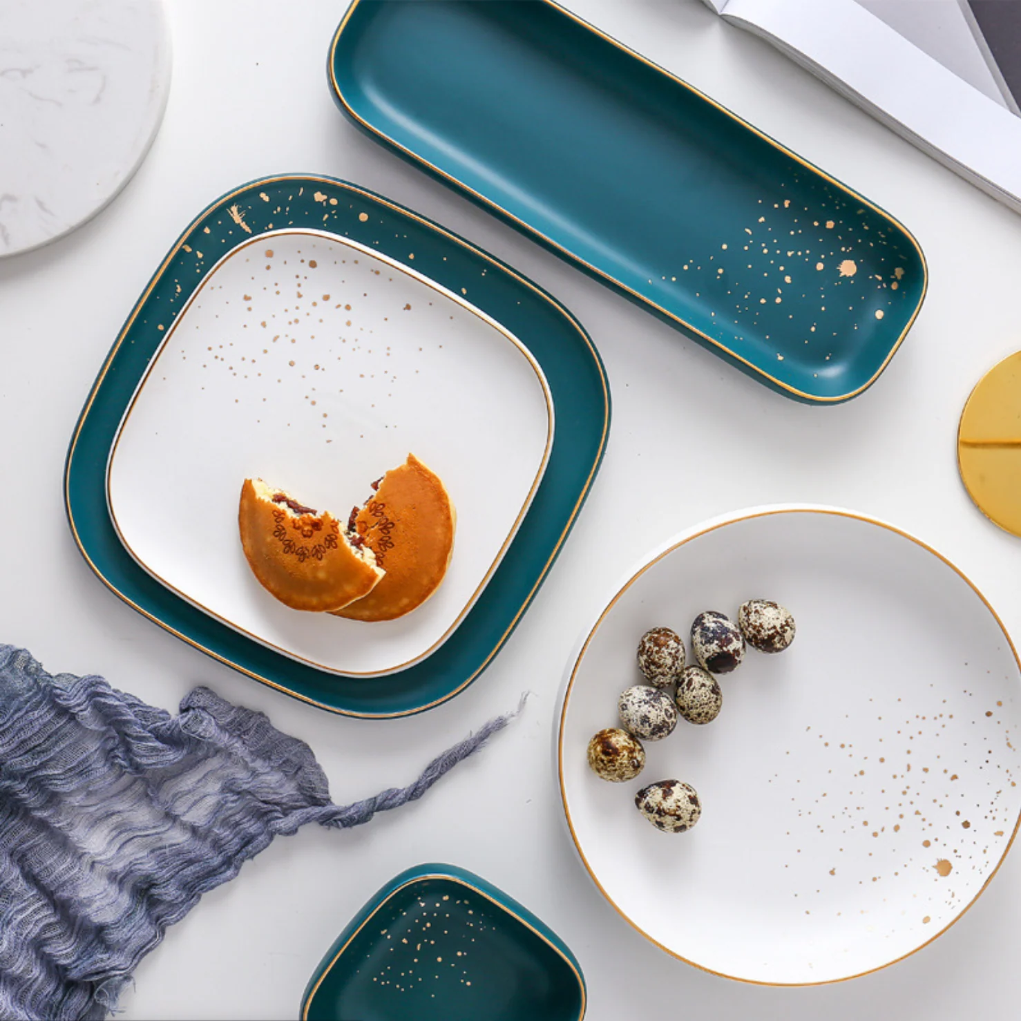 CARA long plate - midnight green - Image 3