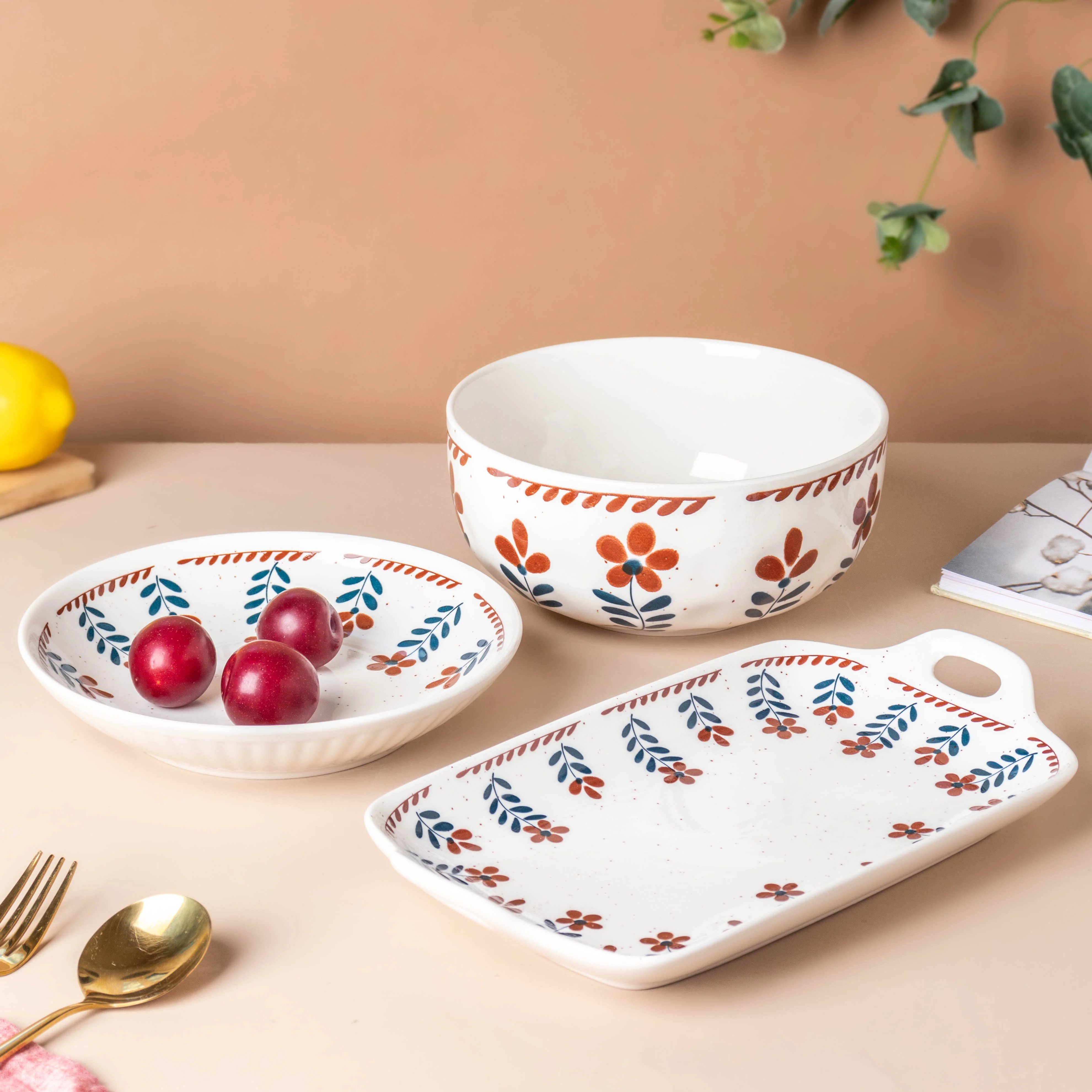 Carmella Floral Ceramic Serving Bowl 1.5 L - Image 6