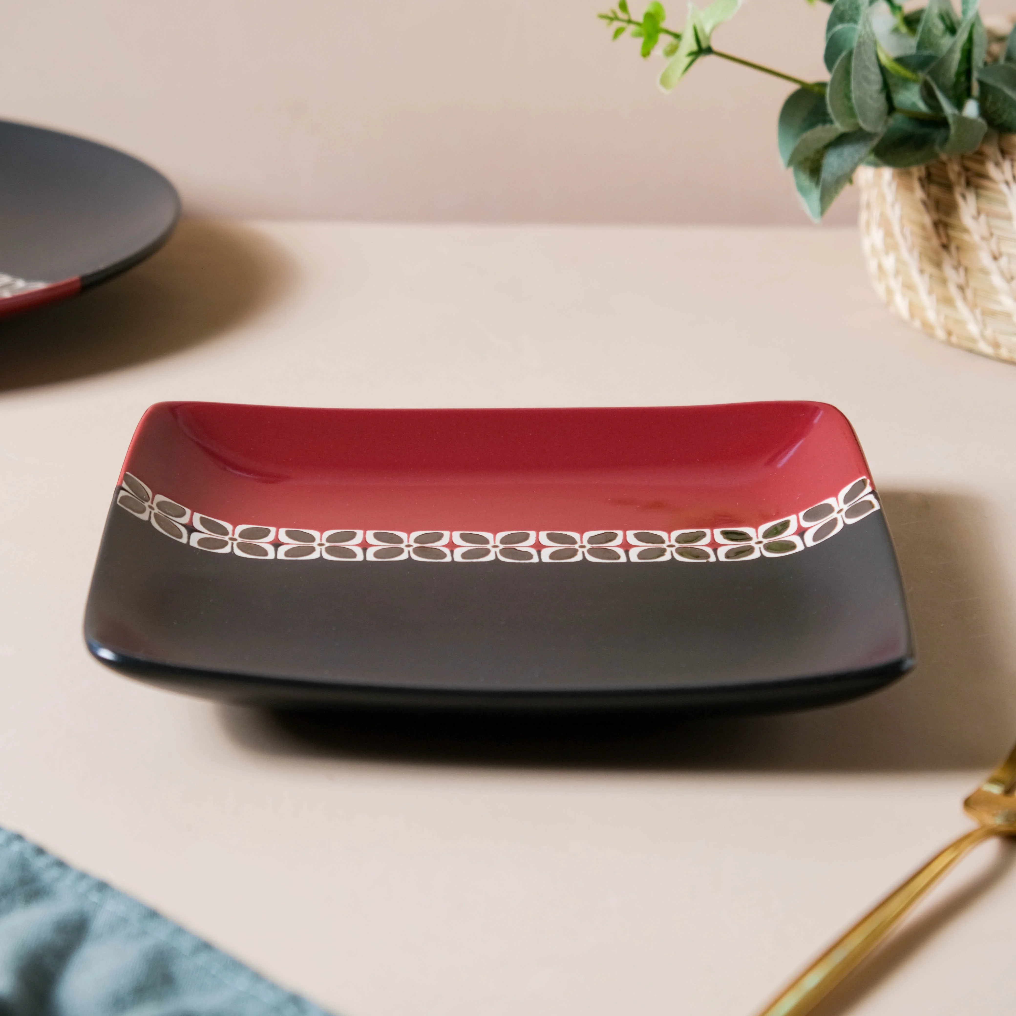 Carmine Red and Black Square Plate 8 Inch - Image 5