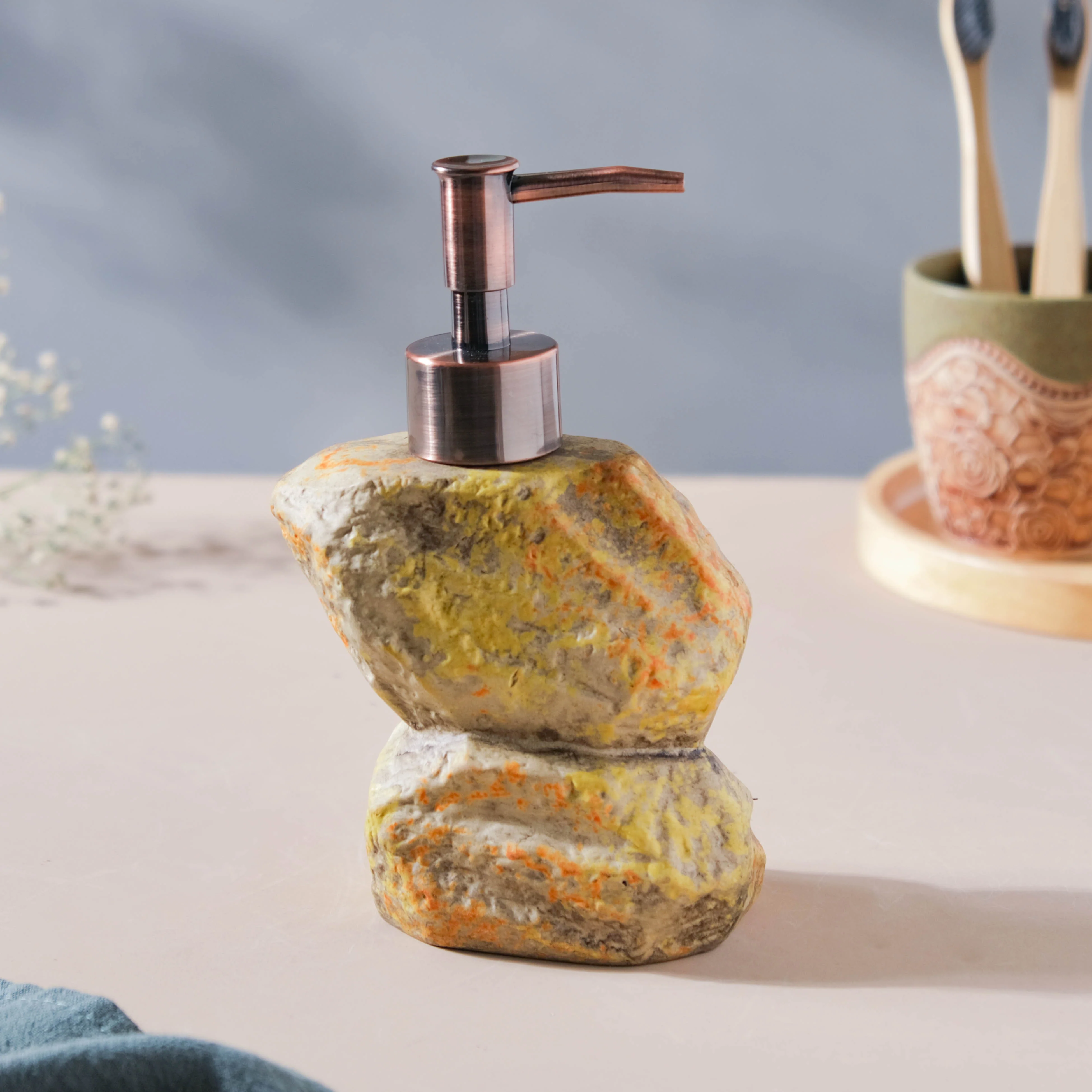 Carnelia Stone Ceramic Dispenser With Nozzle 400ml - Image 9
