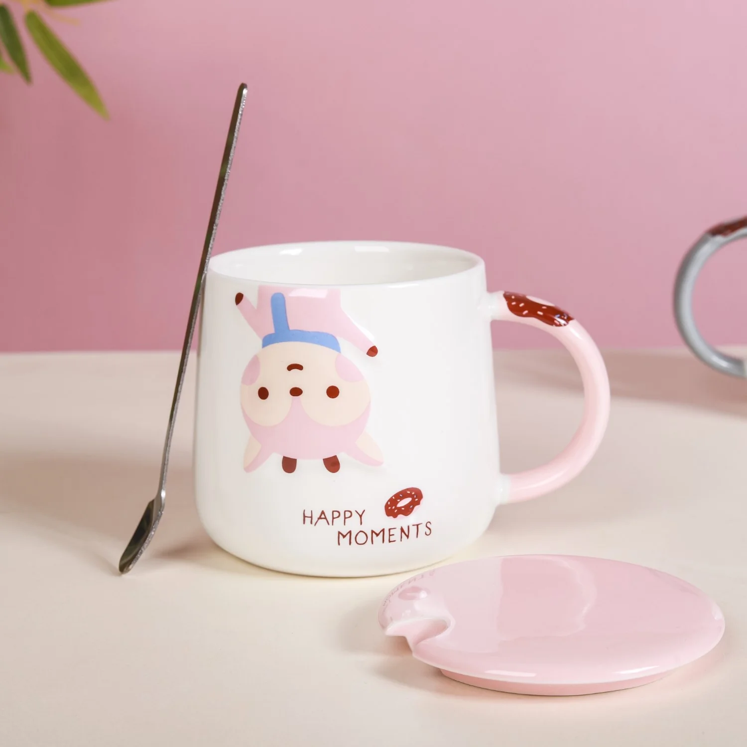 Cartoon Mug With Lid - Image 6