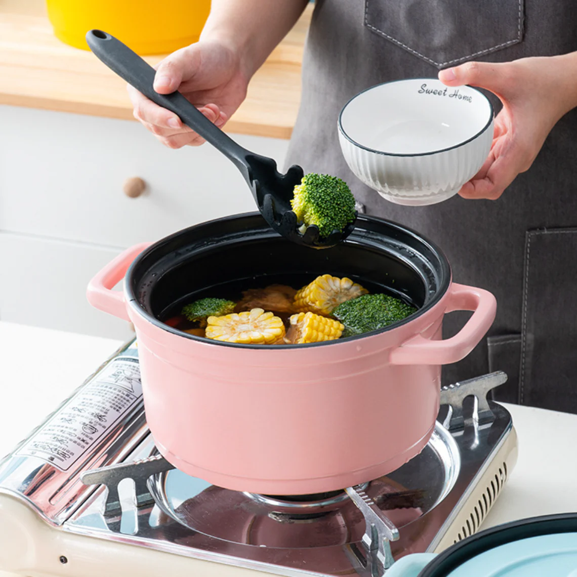 Ceramic Stock Pot With Lid Small - Image 4