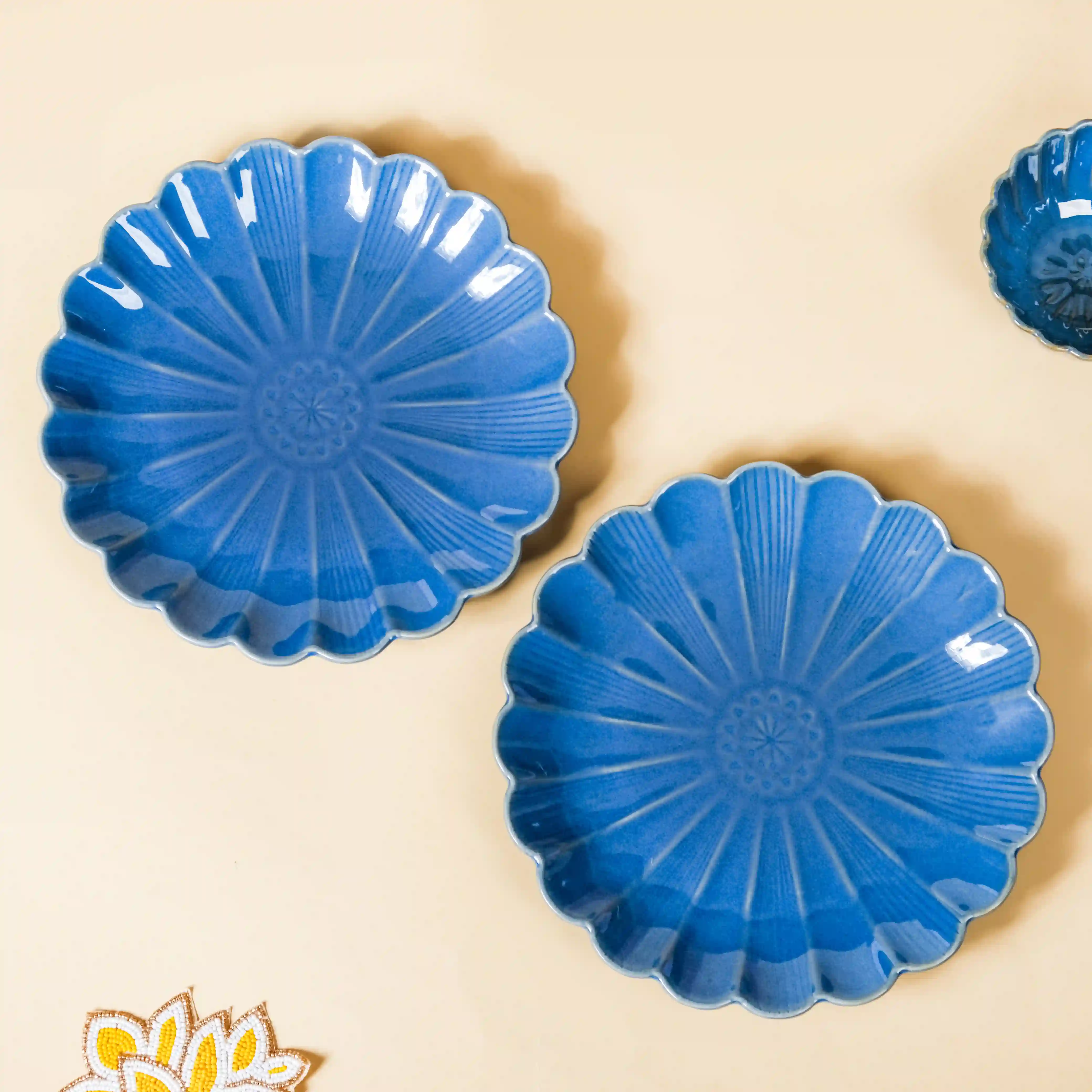 Ceramic Dining Gift Set of 7 - Image 3