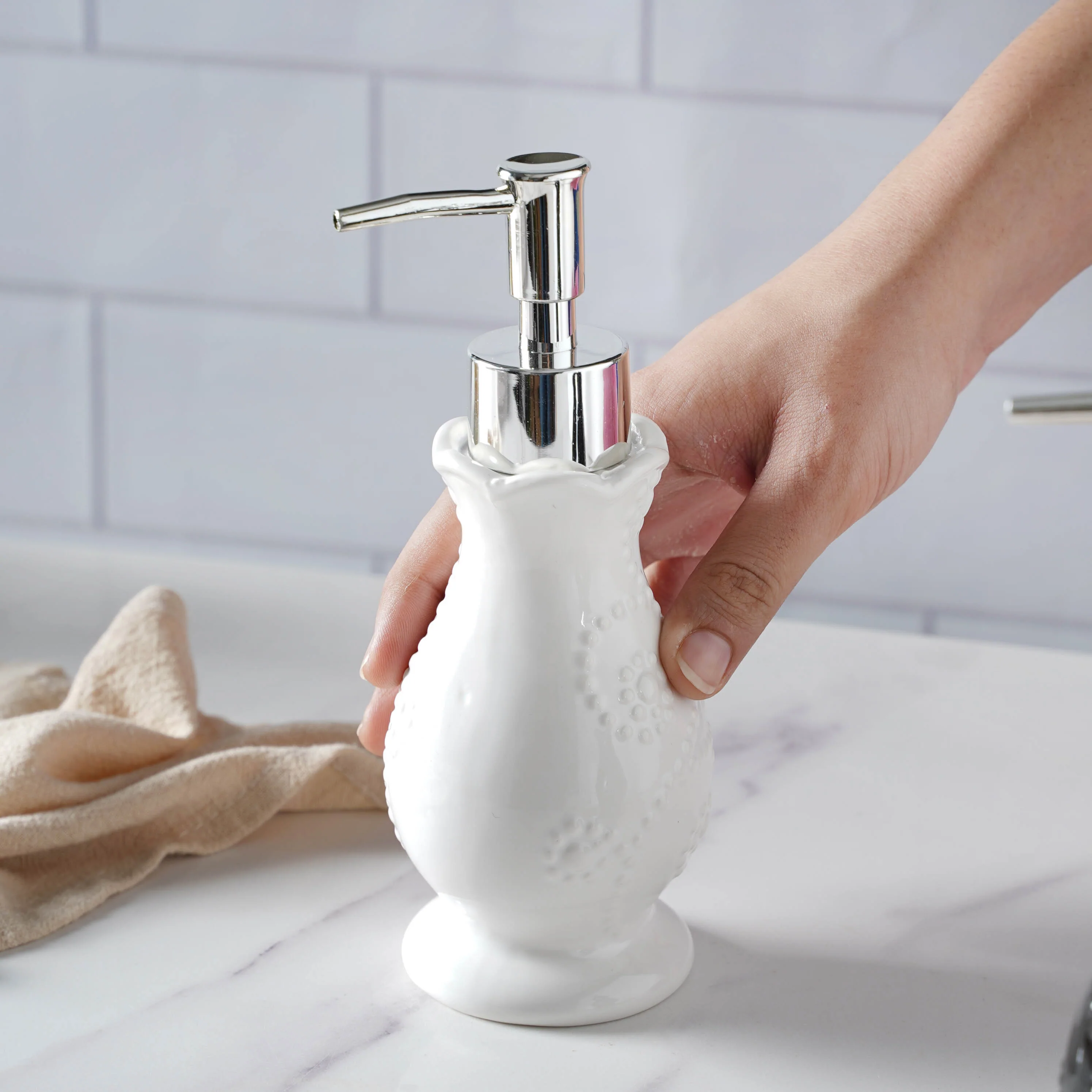 Ceramic Liquid Dispenser - Image 8