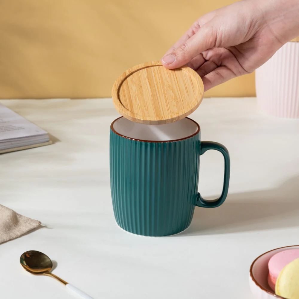 Ceramic Mug with Wooden Lid Green - Image 2