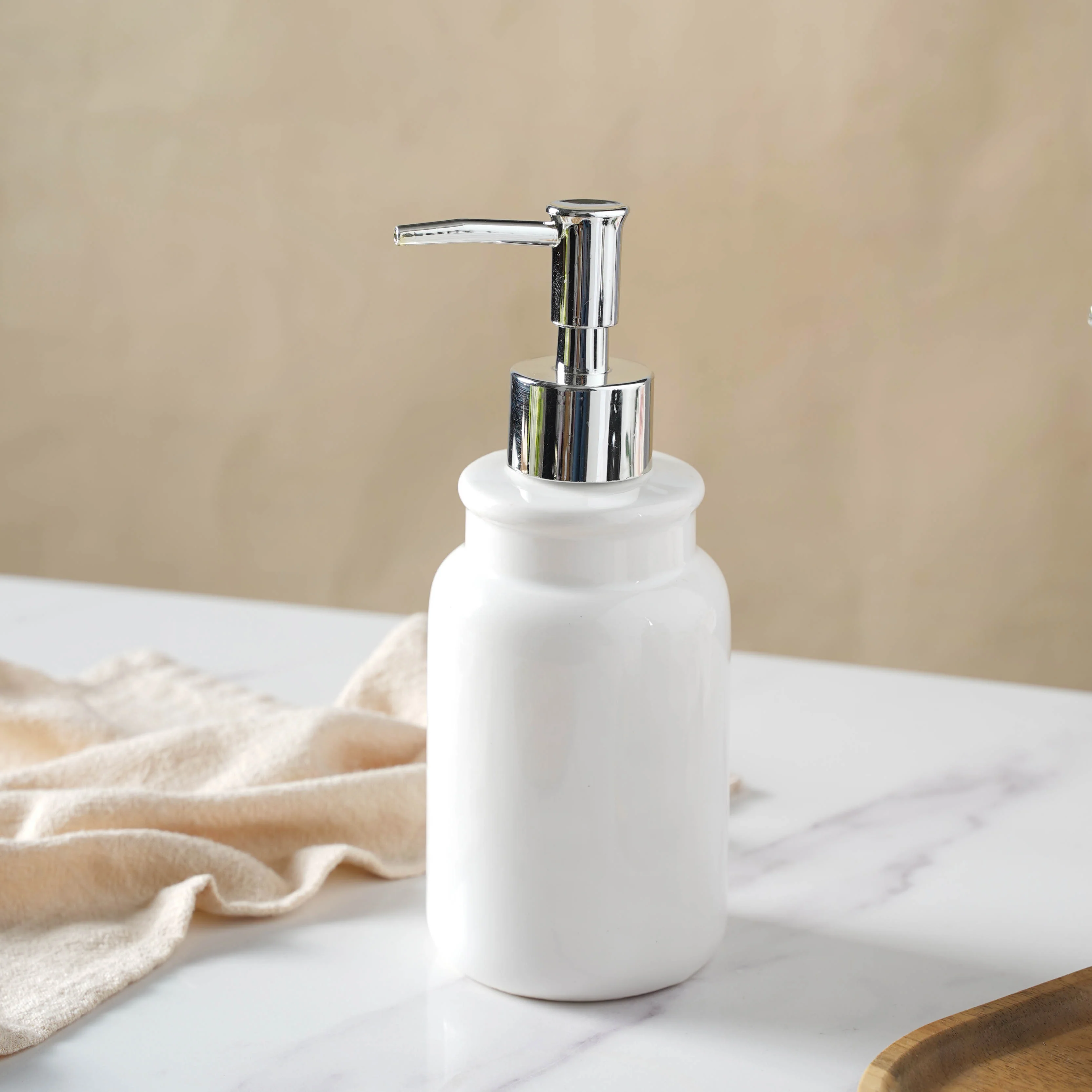 Ceramic Pump Bottle - Image 2
