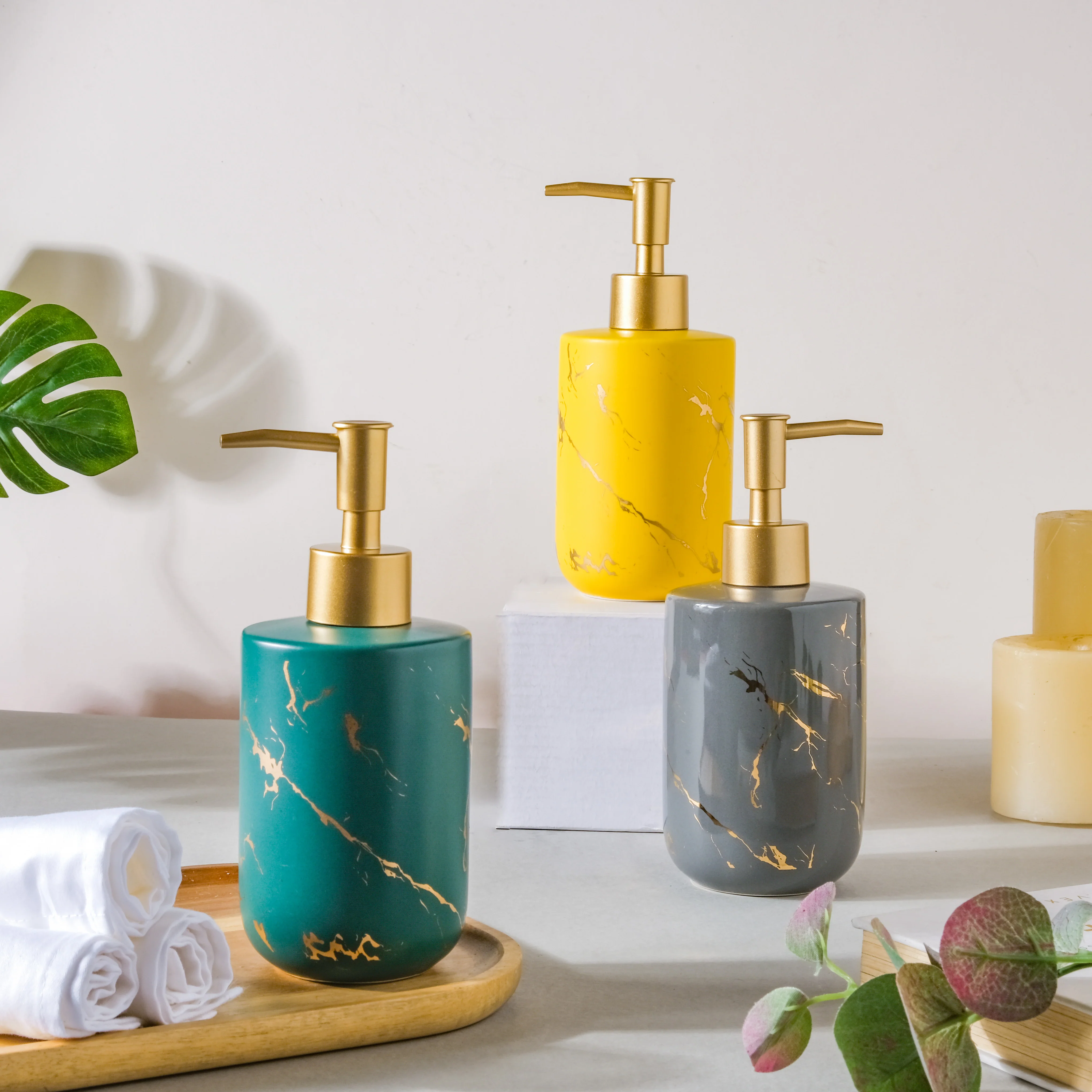 Ceramic Pump Dispenser Bottle - Image 5