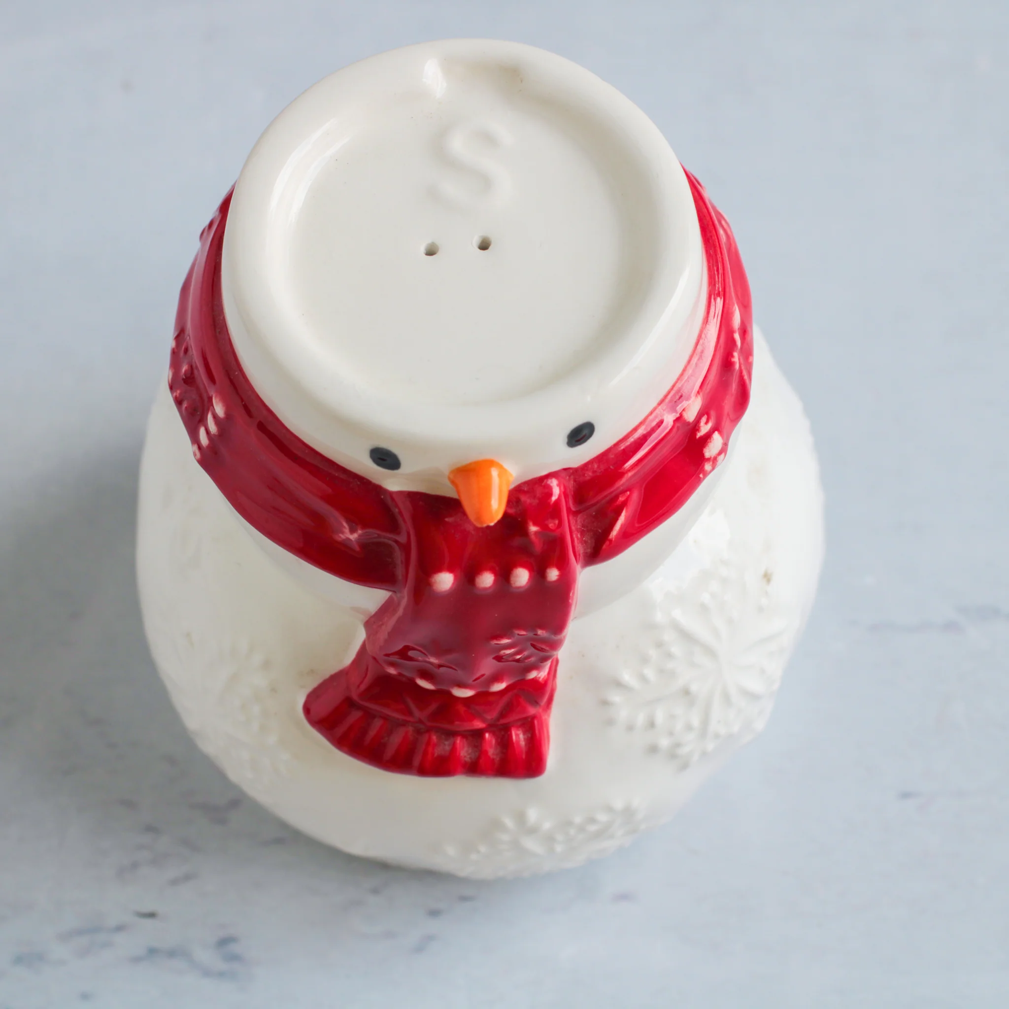 Ceramic Salt And Pepper Shaker - Image 12