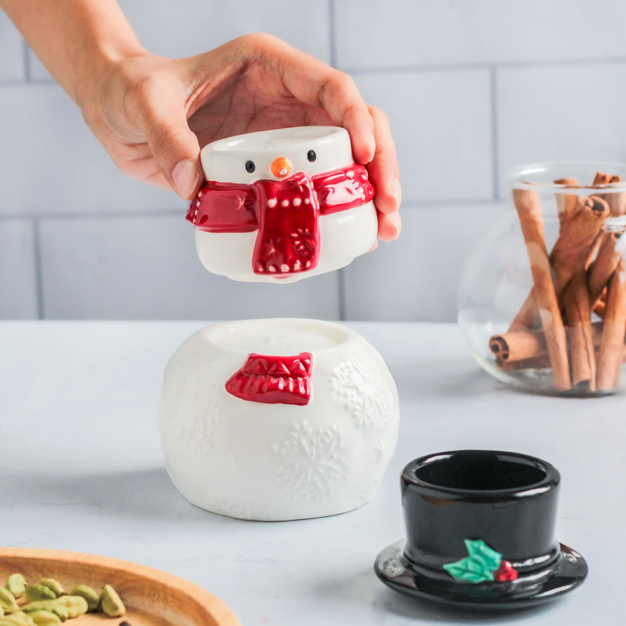 Ceramic Salt And Pepper Shaker - Image 5