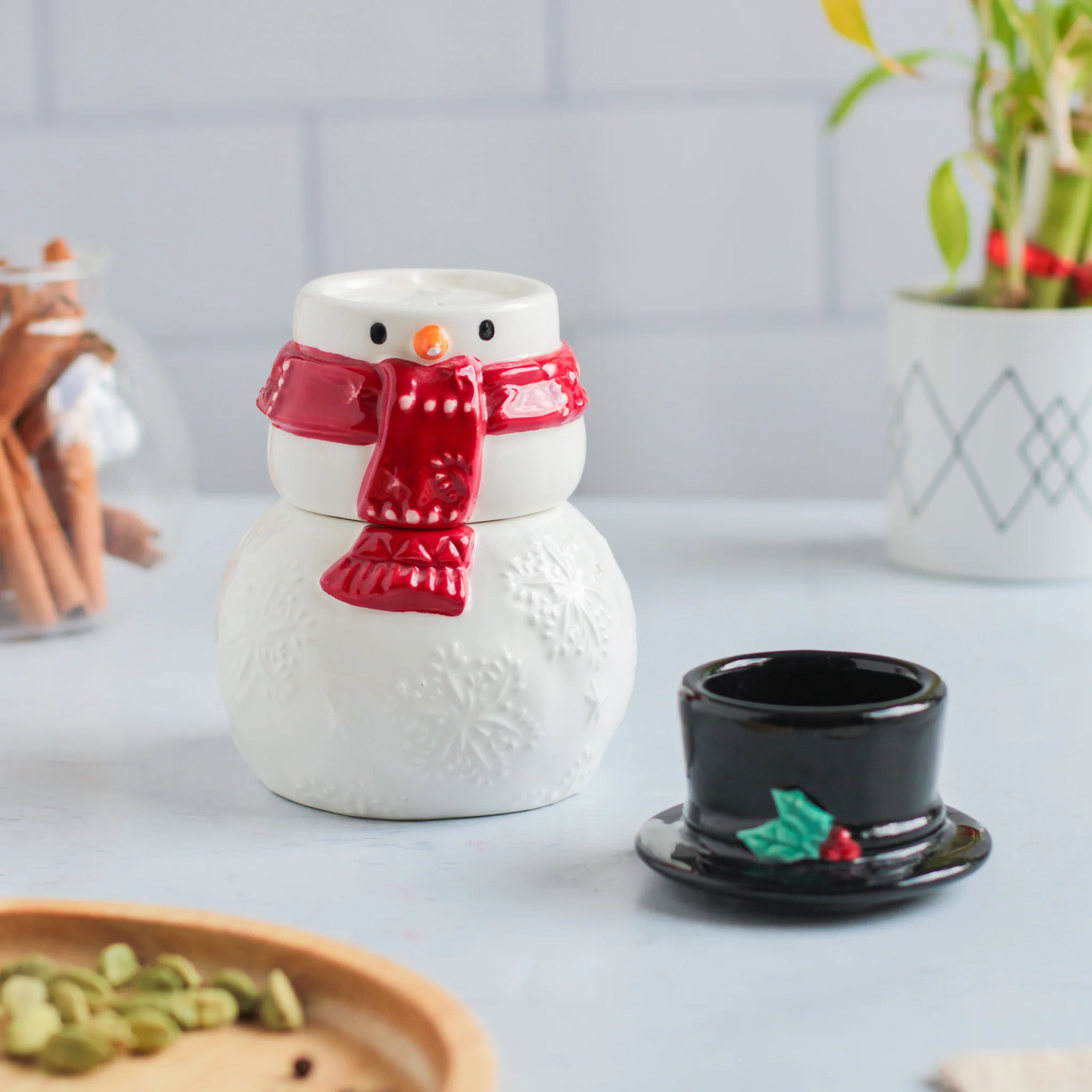 Ceramic Salt And Pepper Shaker - Image 8