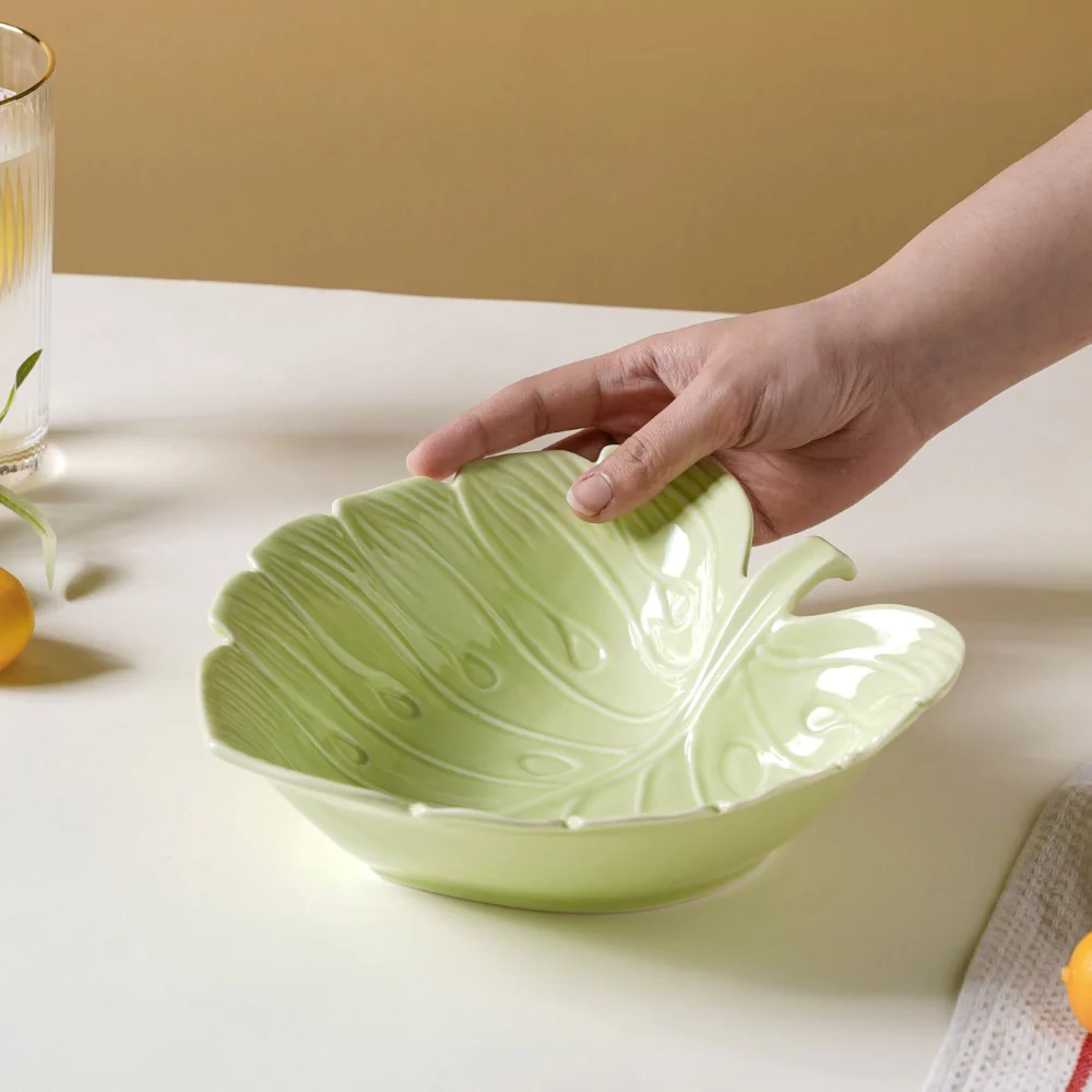 Ceramic Taro Leaf Serving Bowl Light Green 700 ml - Image 3