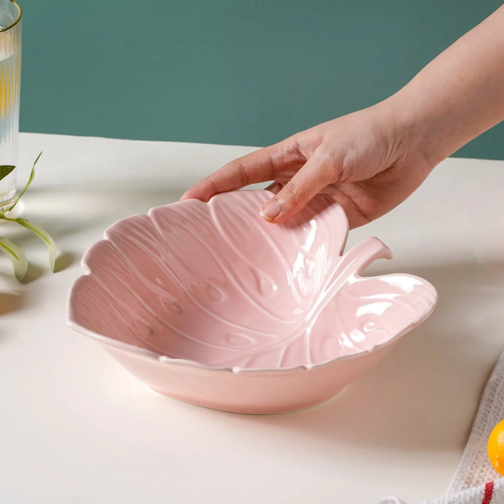 Ceramic Taro Leaf Serving Bowl Pink 700 ml - Image 3