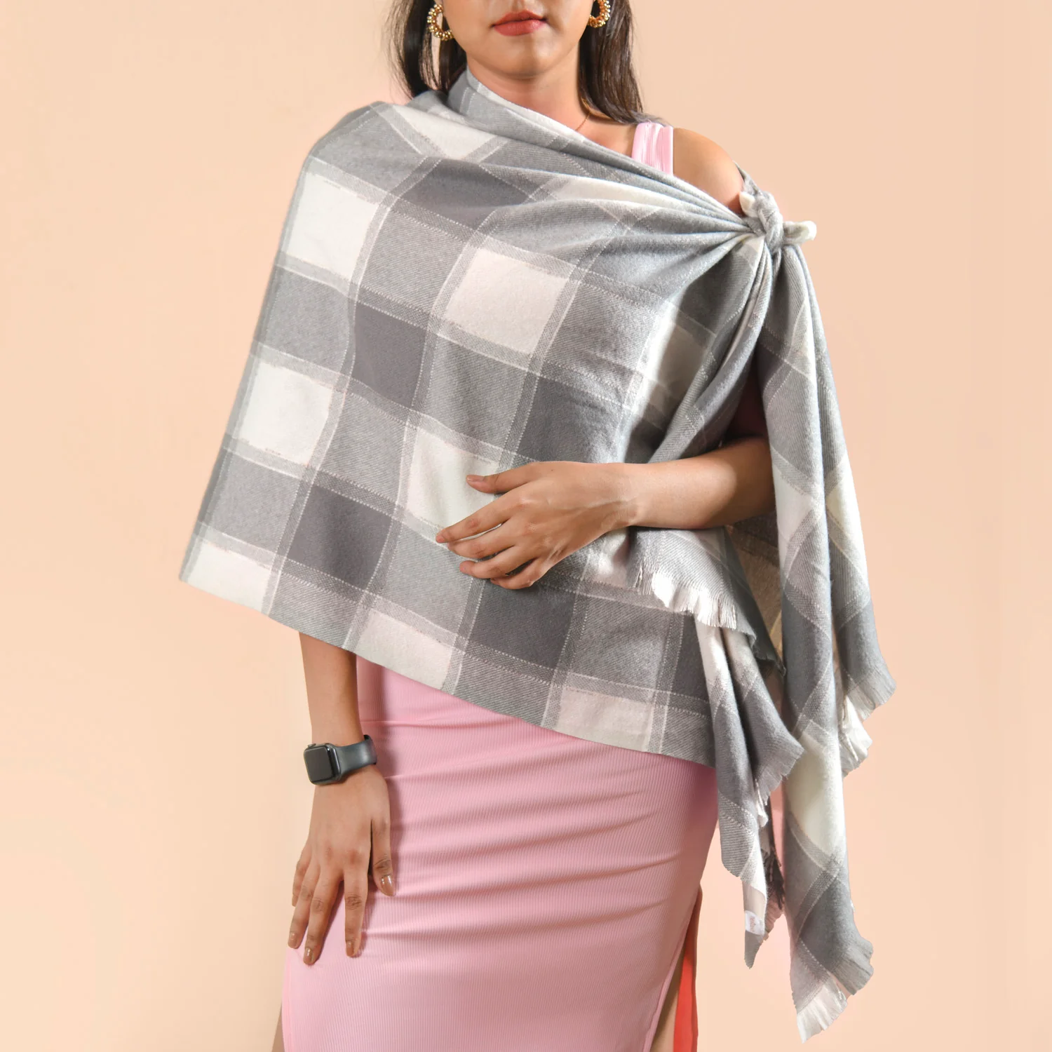Checked Warm Shawl Scarf Grey - Image 2