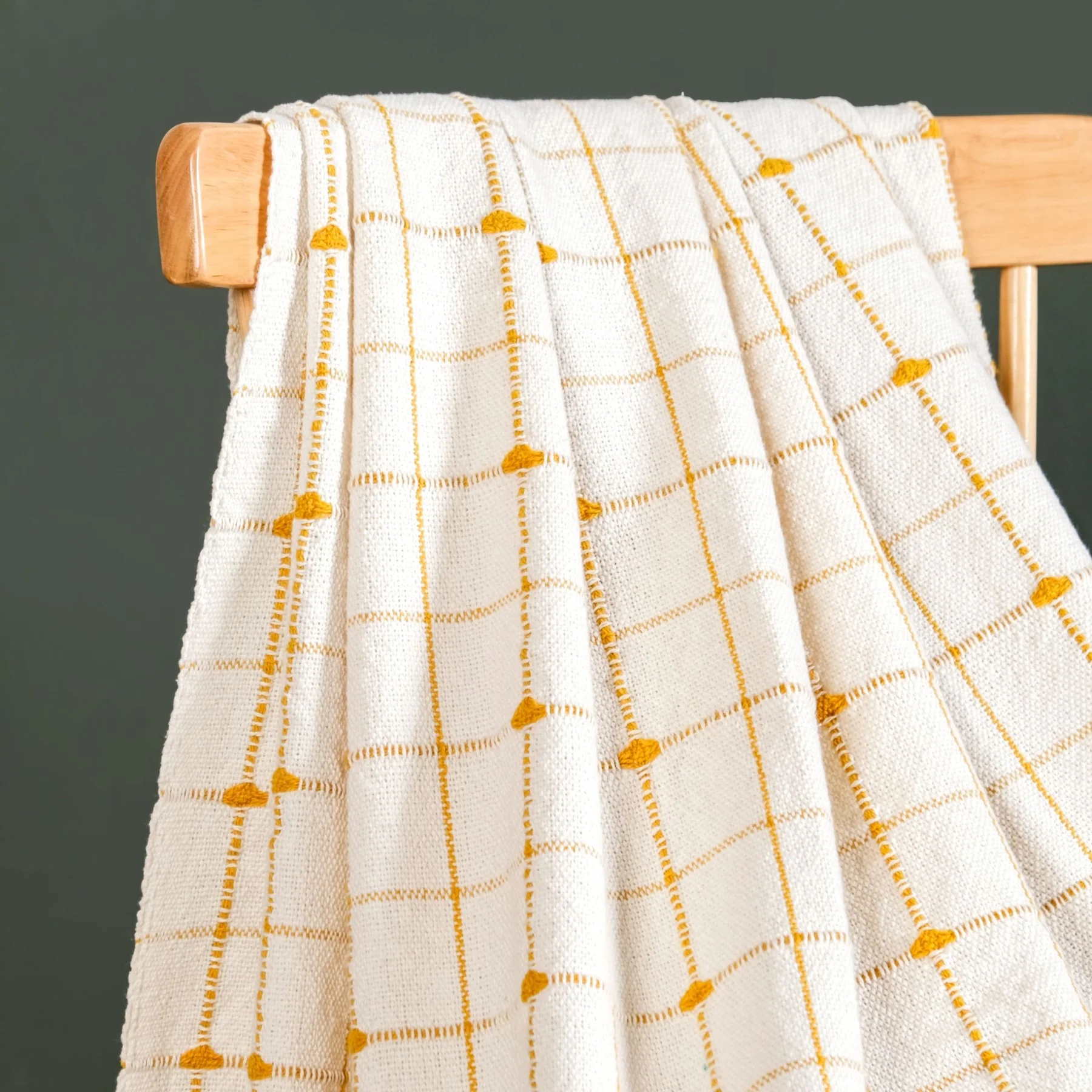 Checkered White And Mustard Yellow Tassel Cotton Throw - Image 2