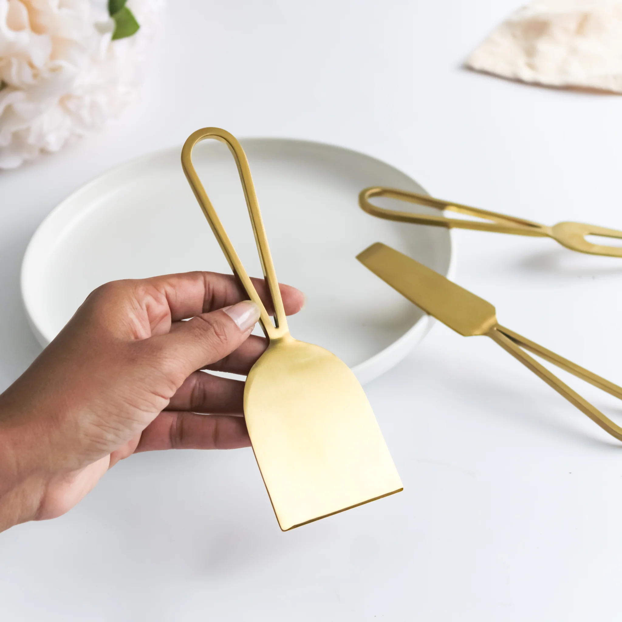 Cheese Knife Set of 3 - Gold - Image 4