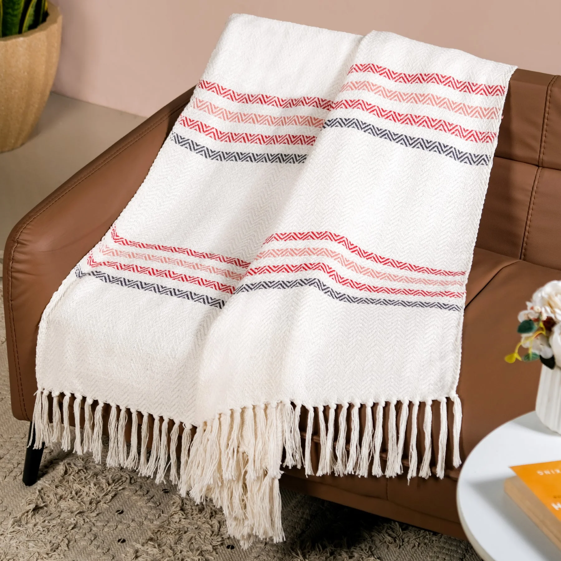 Chevron Stripe Pure Cotton Throw Blanket White - Image 3