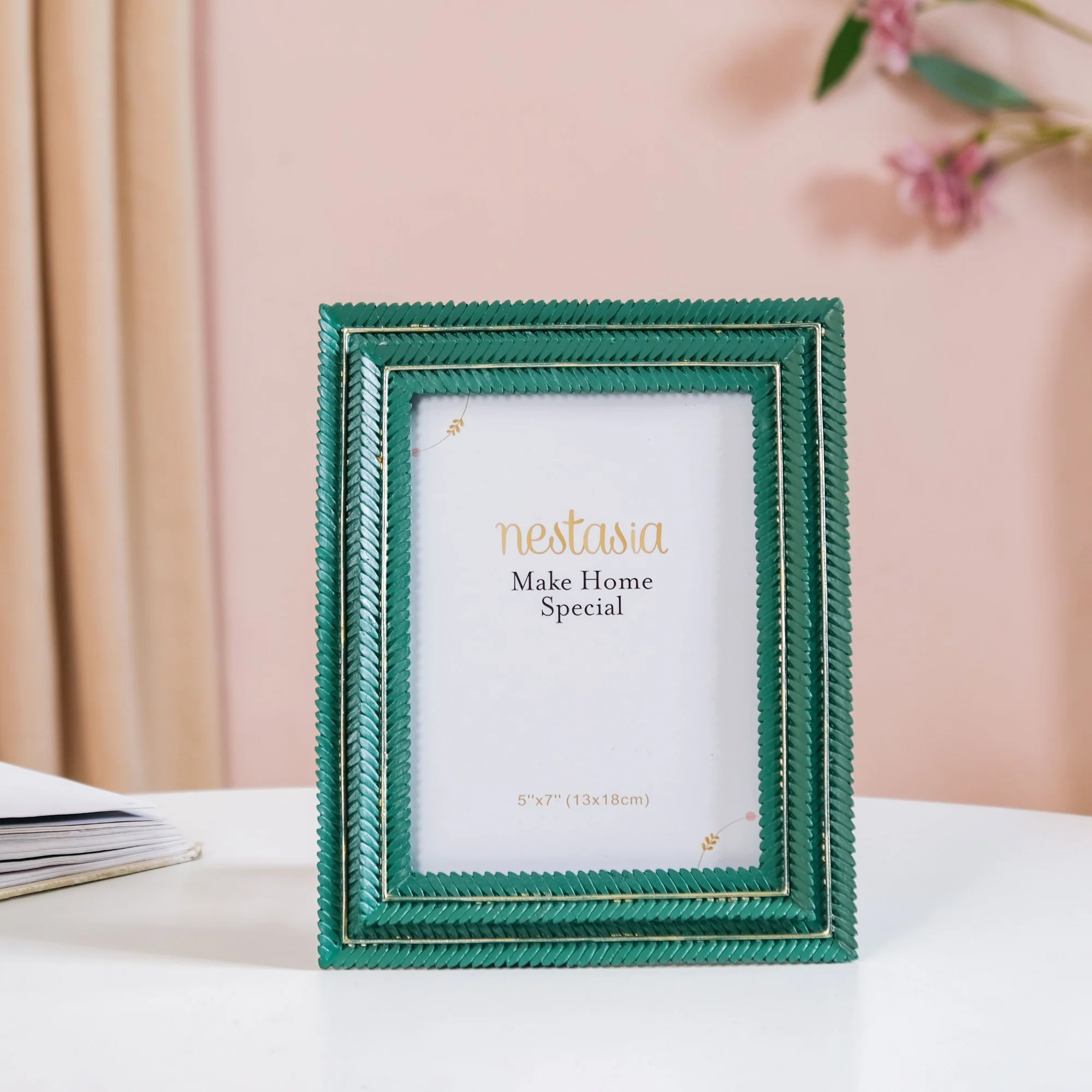 Chic Tropical Photo Frame 9"x7" - Image 7