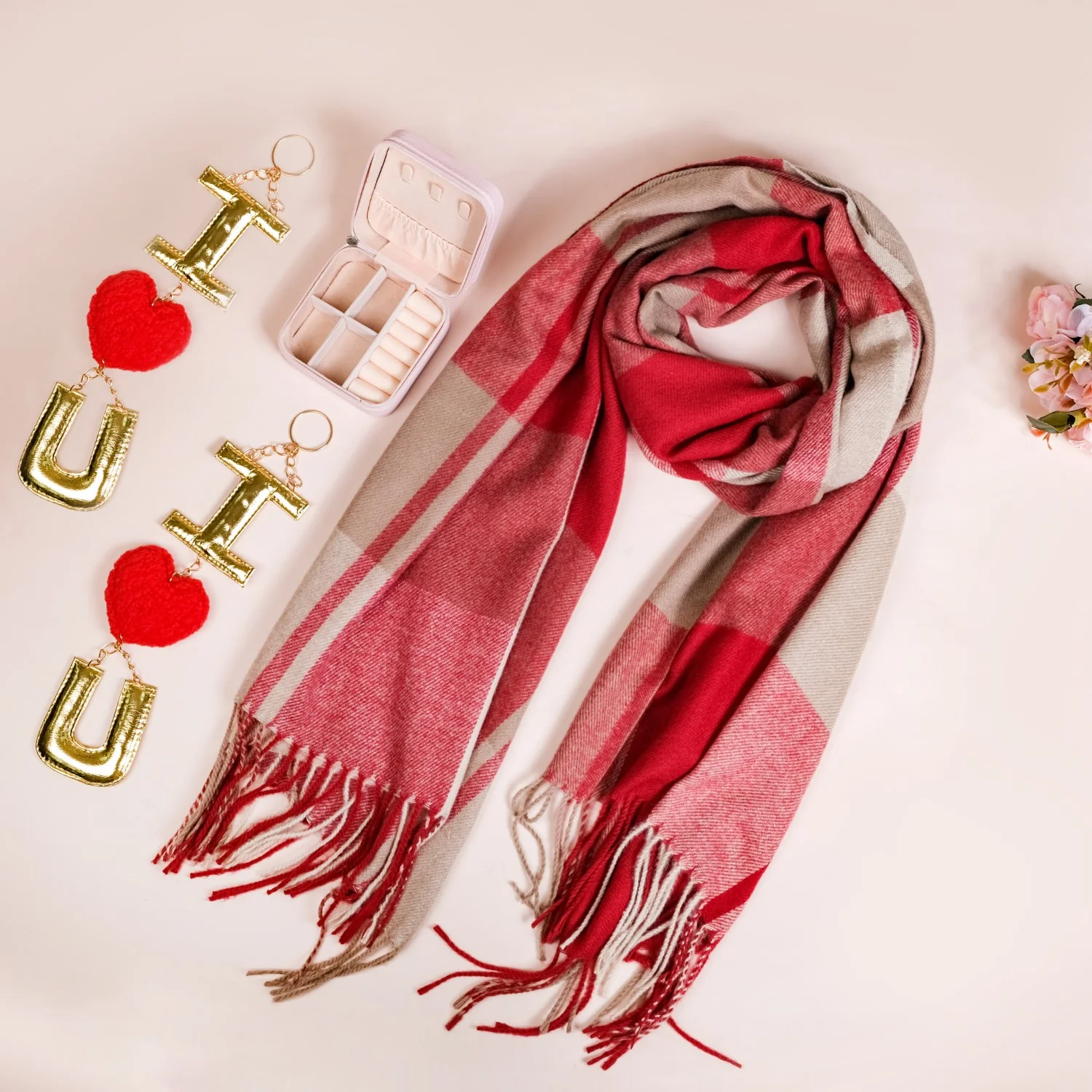 Chic Vanity Affair Gift Hamper Set Of 4 - Image 3