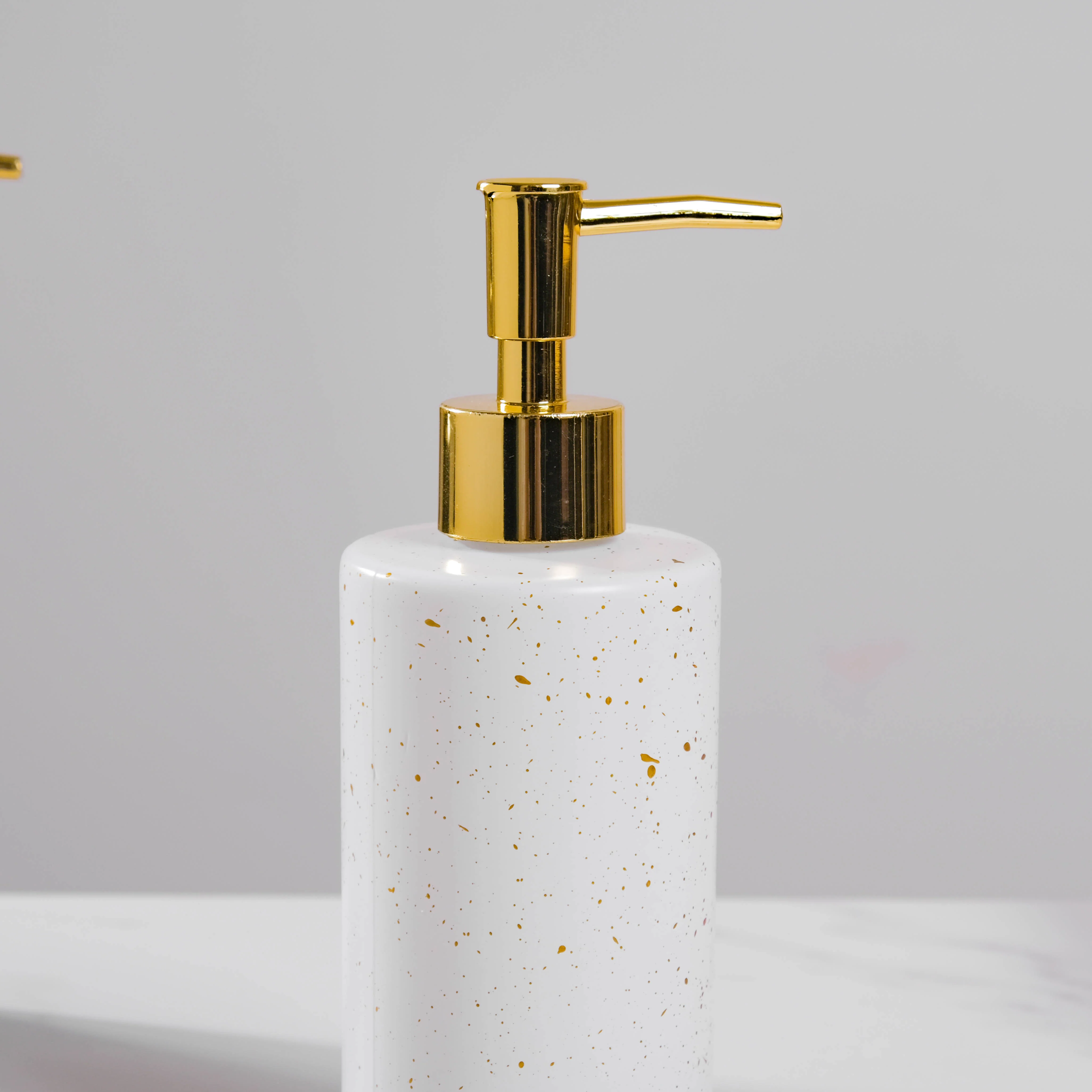 Chimera White Ceramic Dispenser With Nozzle - Image 5