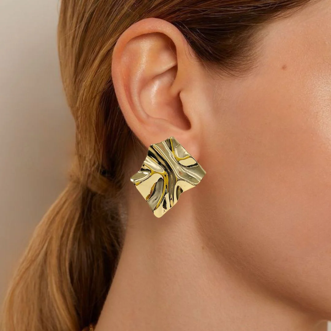 Chisel Stud Earrings Gold - Image 2