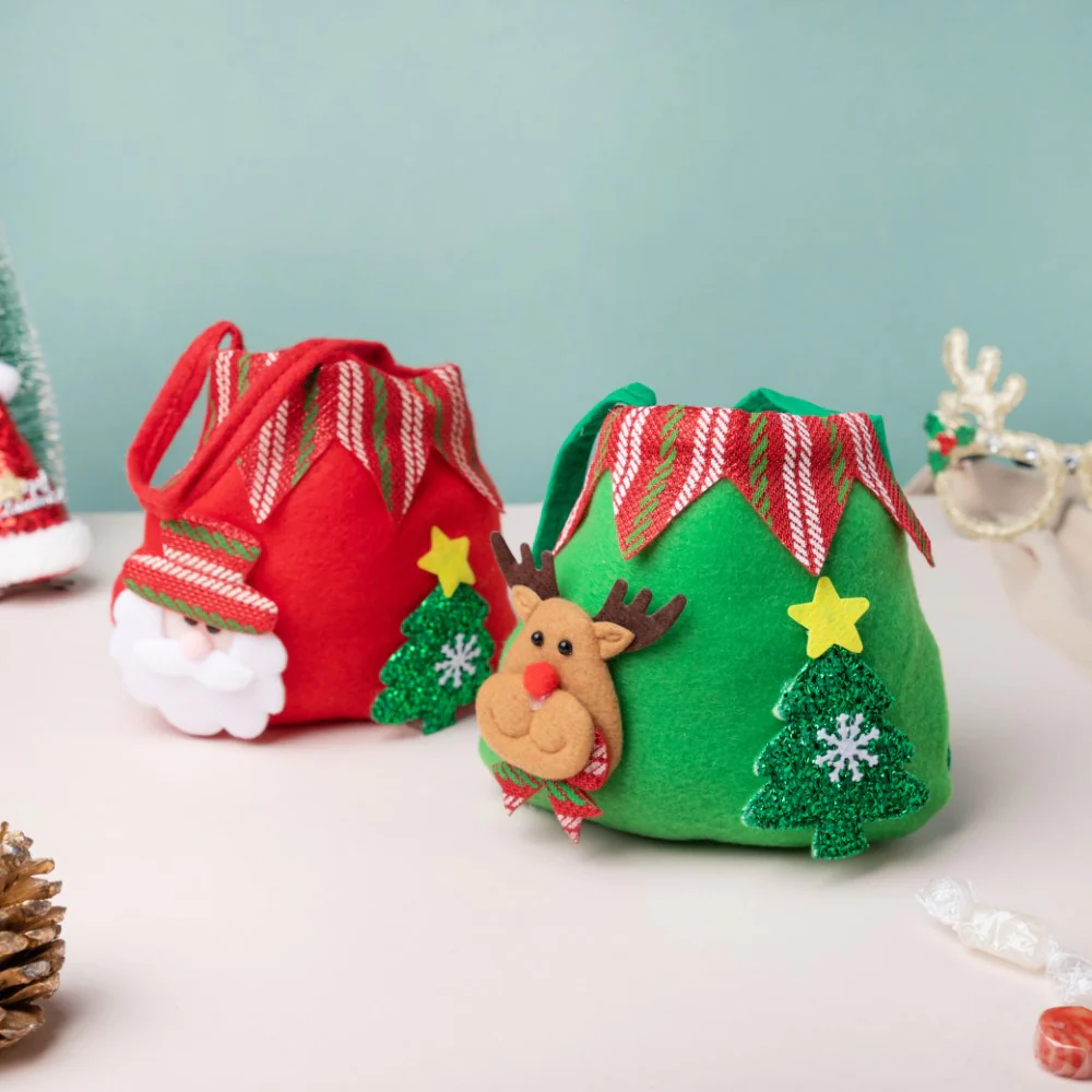 Christmas Reindeer Quirky Gift Bag Green 6 Inch - Image 9
