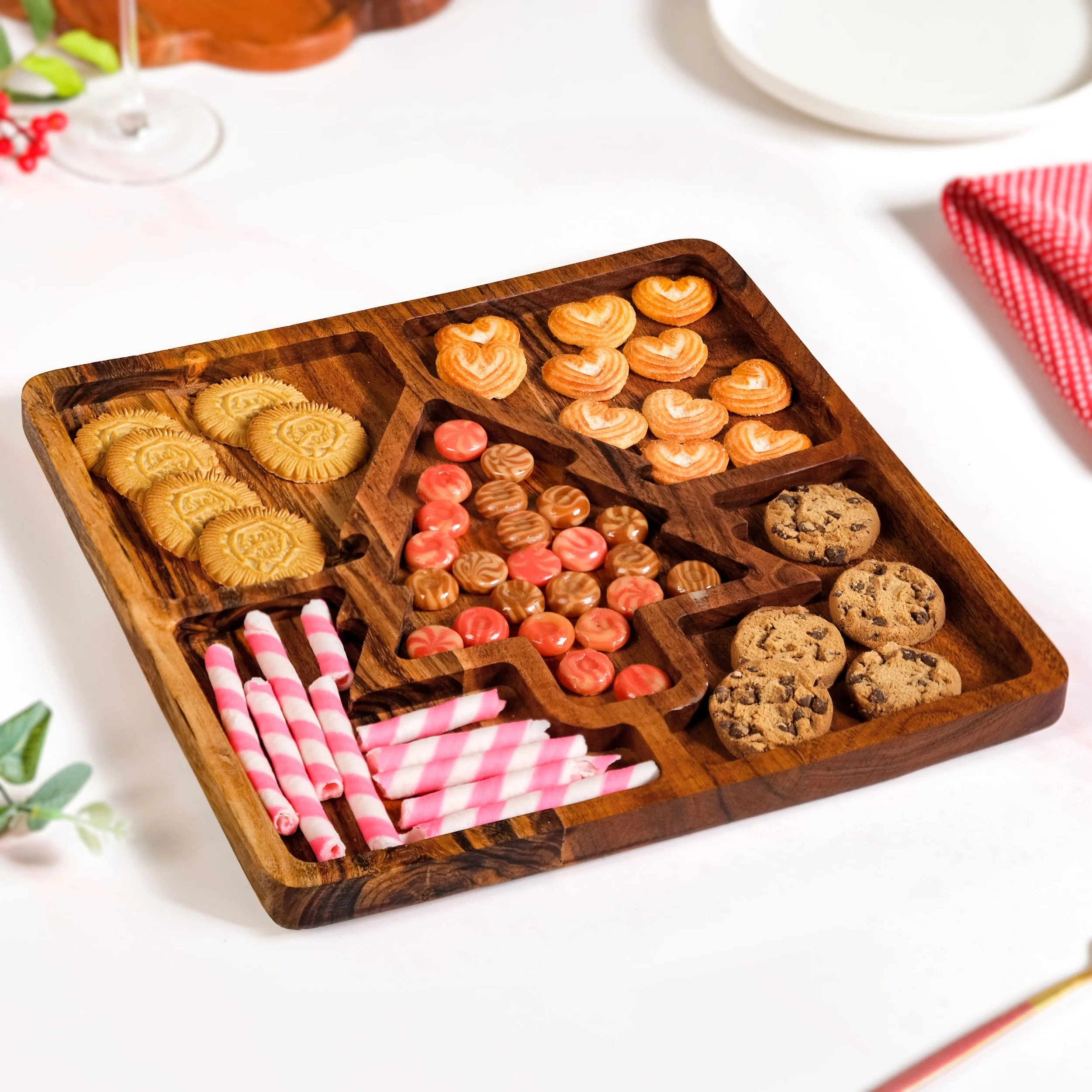 Christmas Tree Acacia Wood Serving Platter 30x30cm - Image 9