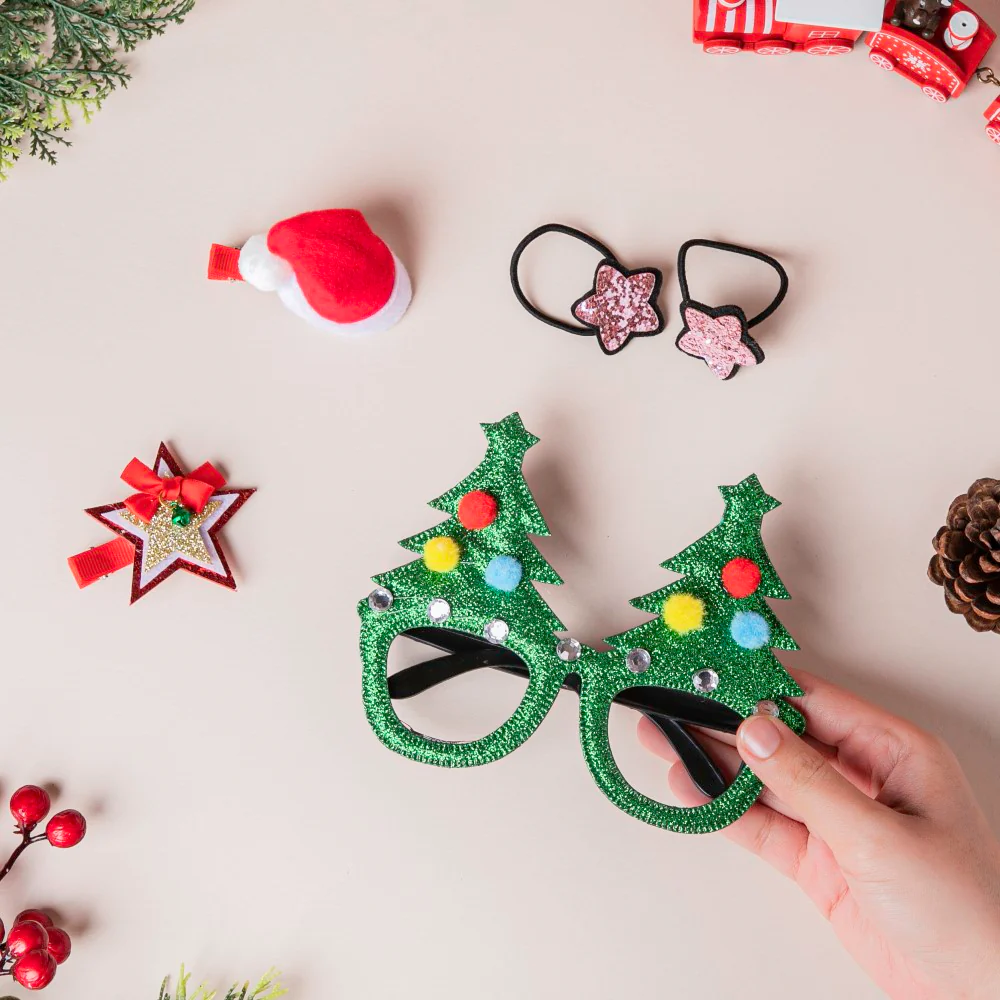 Christmas Tree Party Frame And Hair Accessories Set of 5 - Image 3
