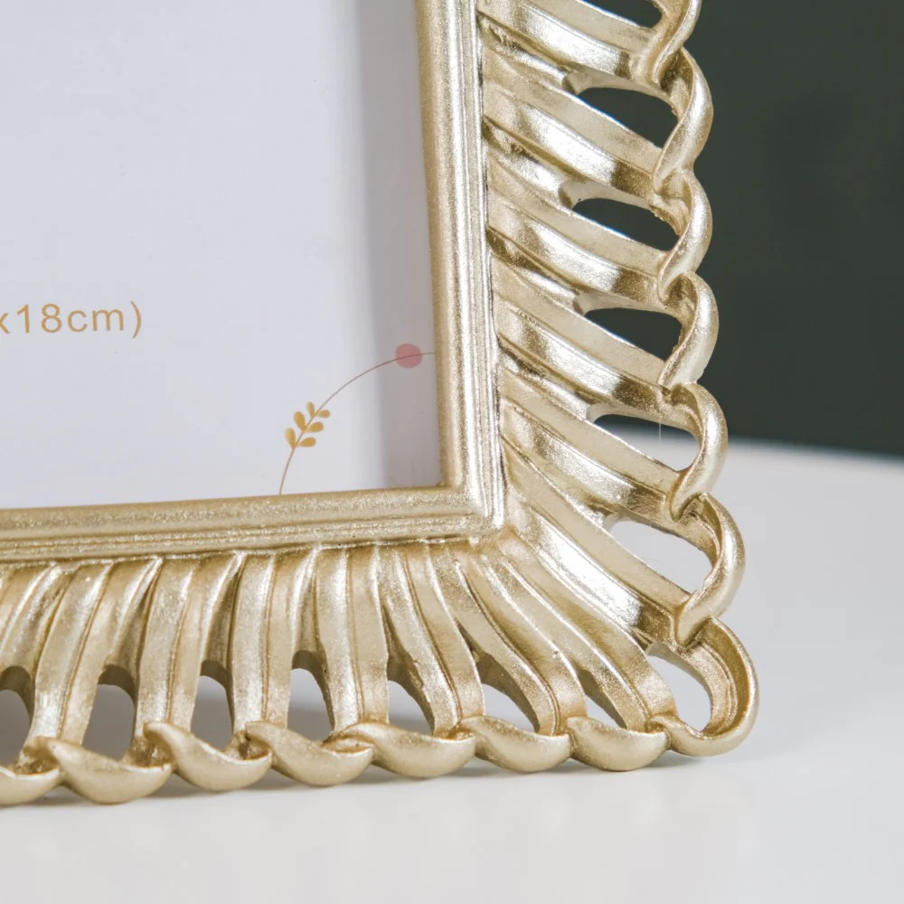 Classic Gold Photo Frame 9.5"x7.5" - Image 8